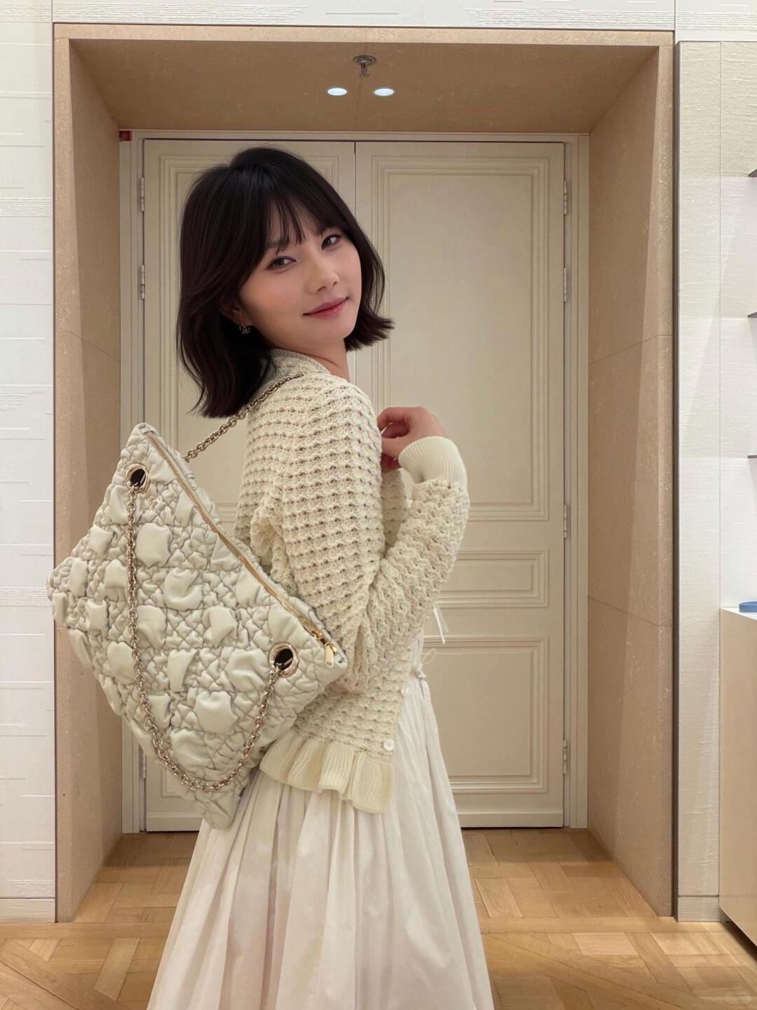 NO:899860,Pair it with the look,,19860909搭配look,,,Women's clothing