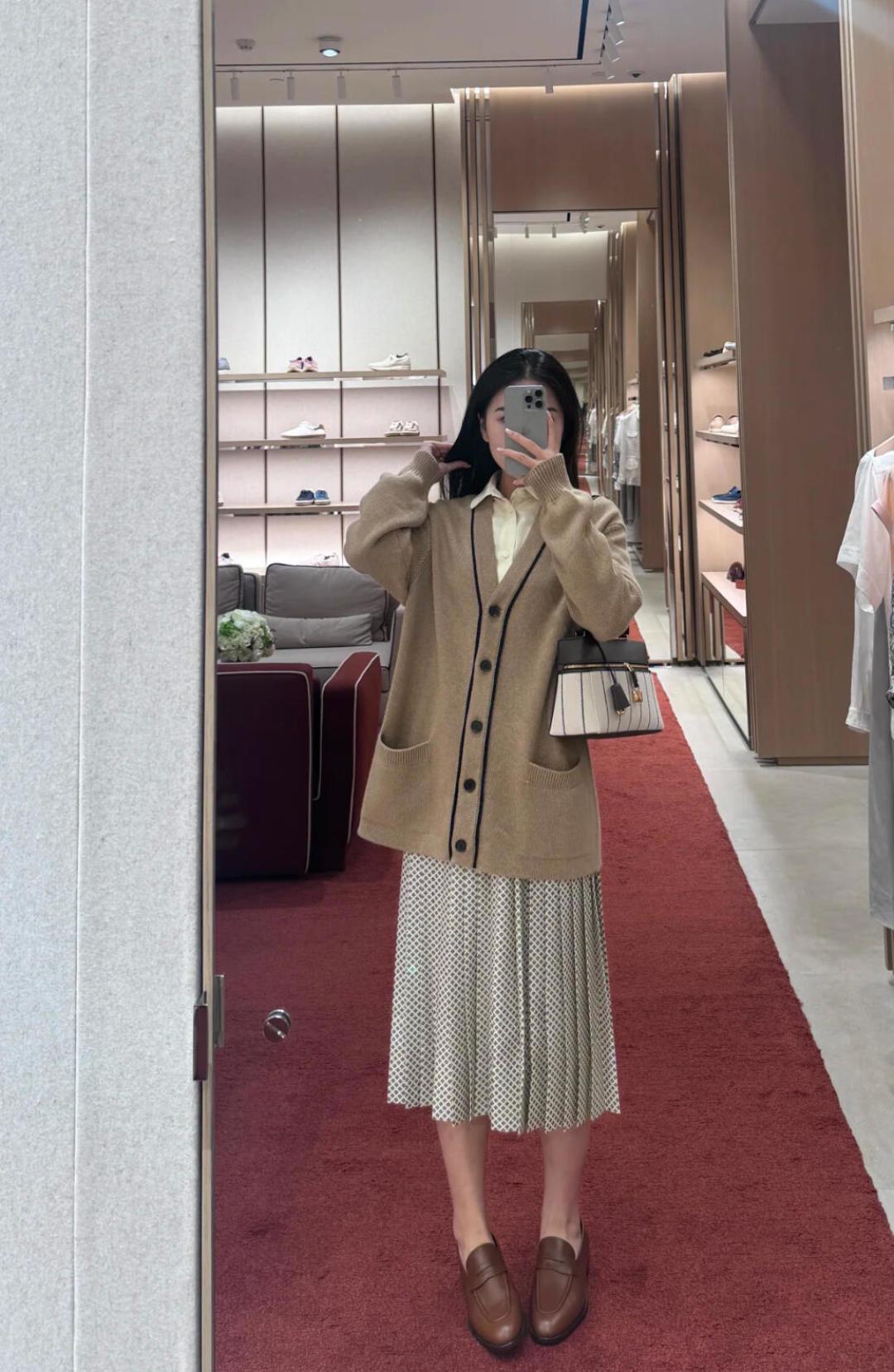 NO:909208,Pair with look,,19860909搭配 look,,,Women's clothing