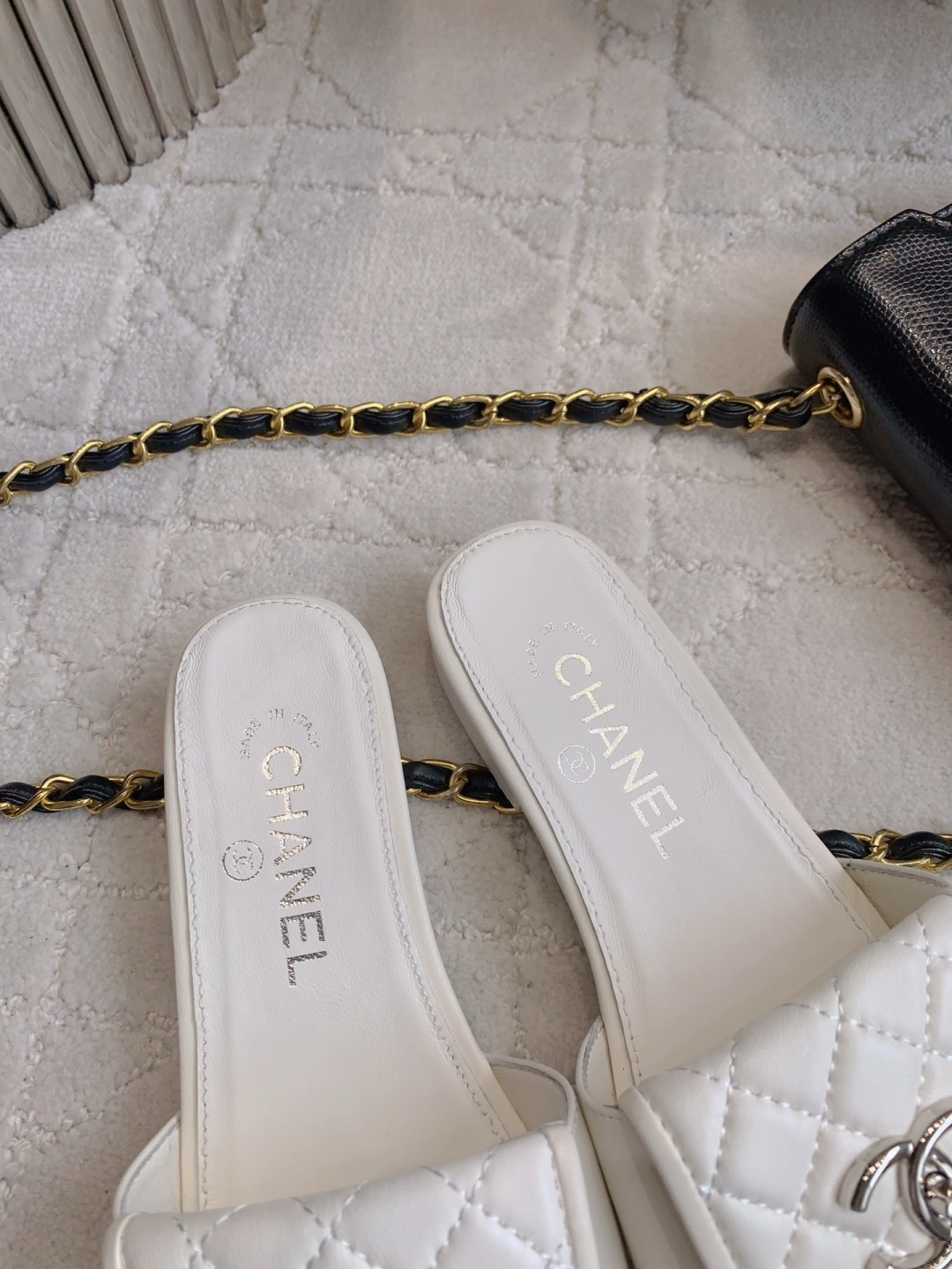 Chanel 特价 断码 不退换 38