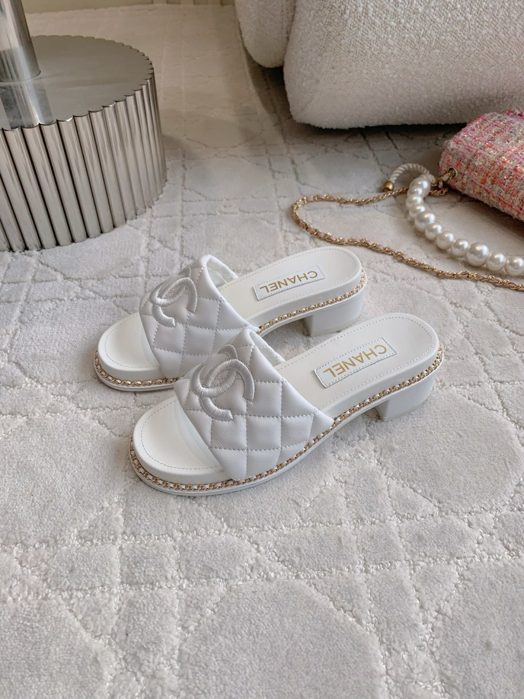 Chanel 特价 断码 不退换 38