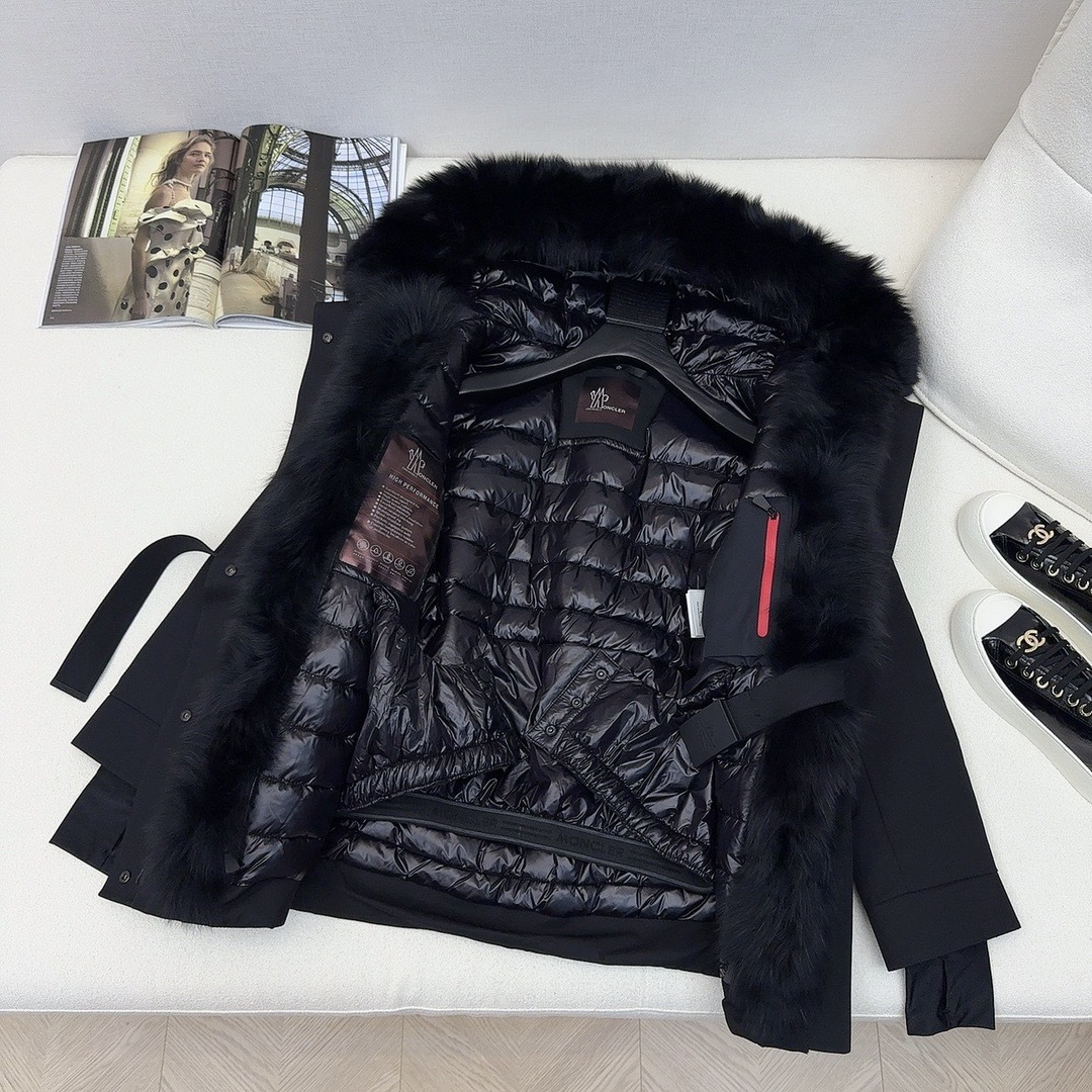 原单品质 MC 25Ss———秋冬最新款经典Celac短款收腰羽绒滑雪服 🖤定制超级无敌 进口芬兰狐狸大