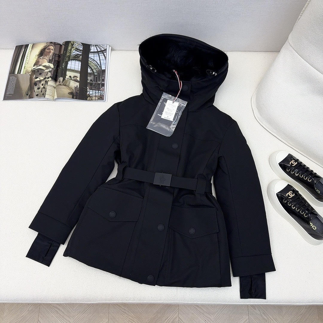 原单品质 MC 25Ss———秋冬最新款经典Celac短款收腰羽绒滑雪服 🖤定制超级无敌 进口芬兰狐狸大