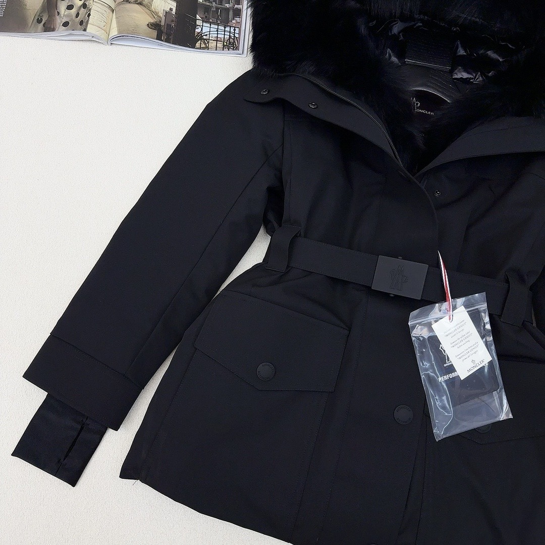 原单品质 MC 25Ss———秋冬最新款经典Celac短款收腰羽绒滑雪服 🖤定制超级无敌 进口芬兰狐狸大