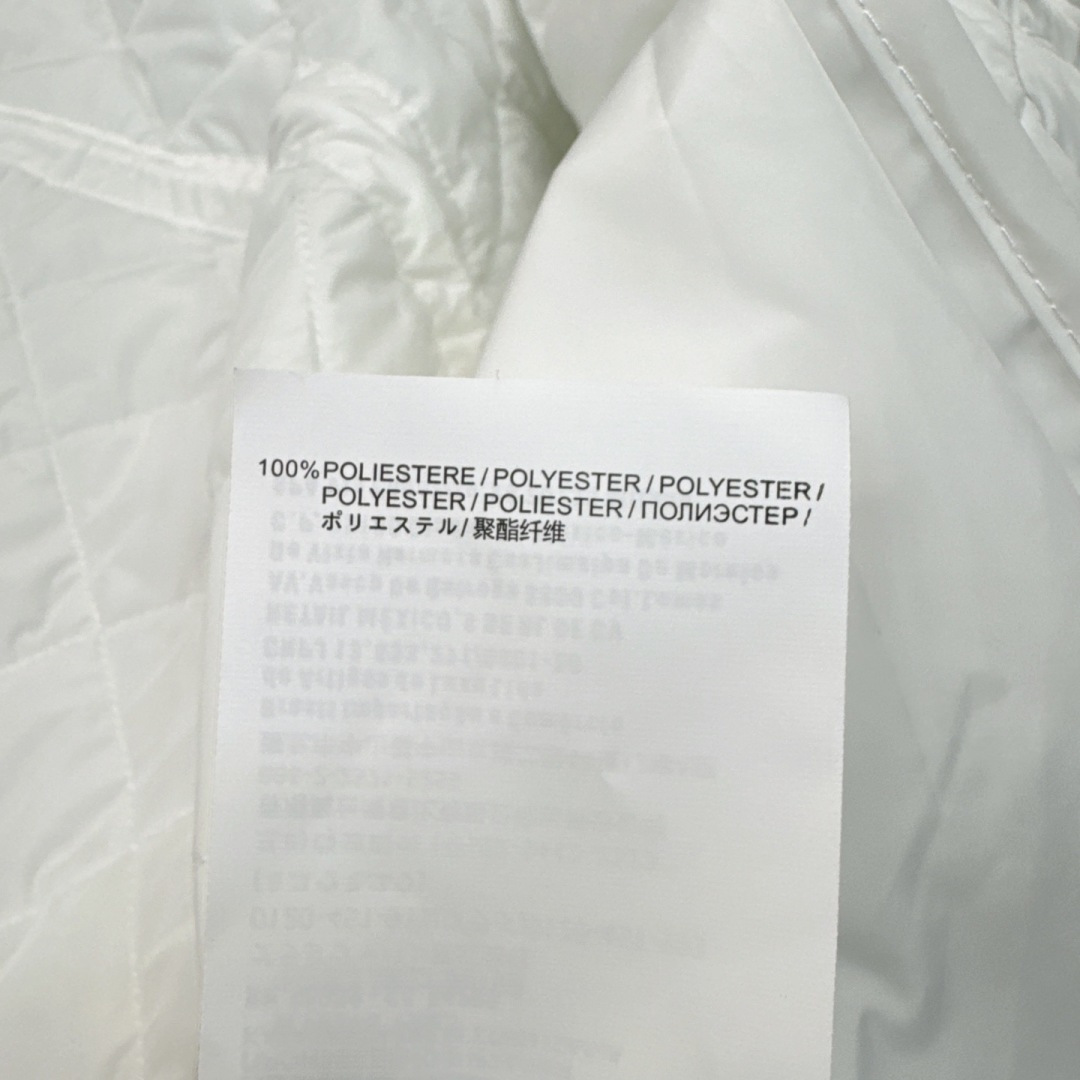 原单品质 PD 25Ss———秋冬新品菱格棉服抽绳松紧夹克外套🤍 进口高密再生尼龙面料 小翻领设计下摆抽