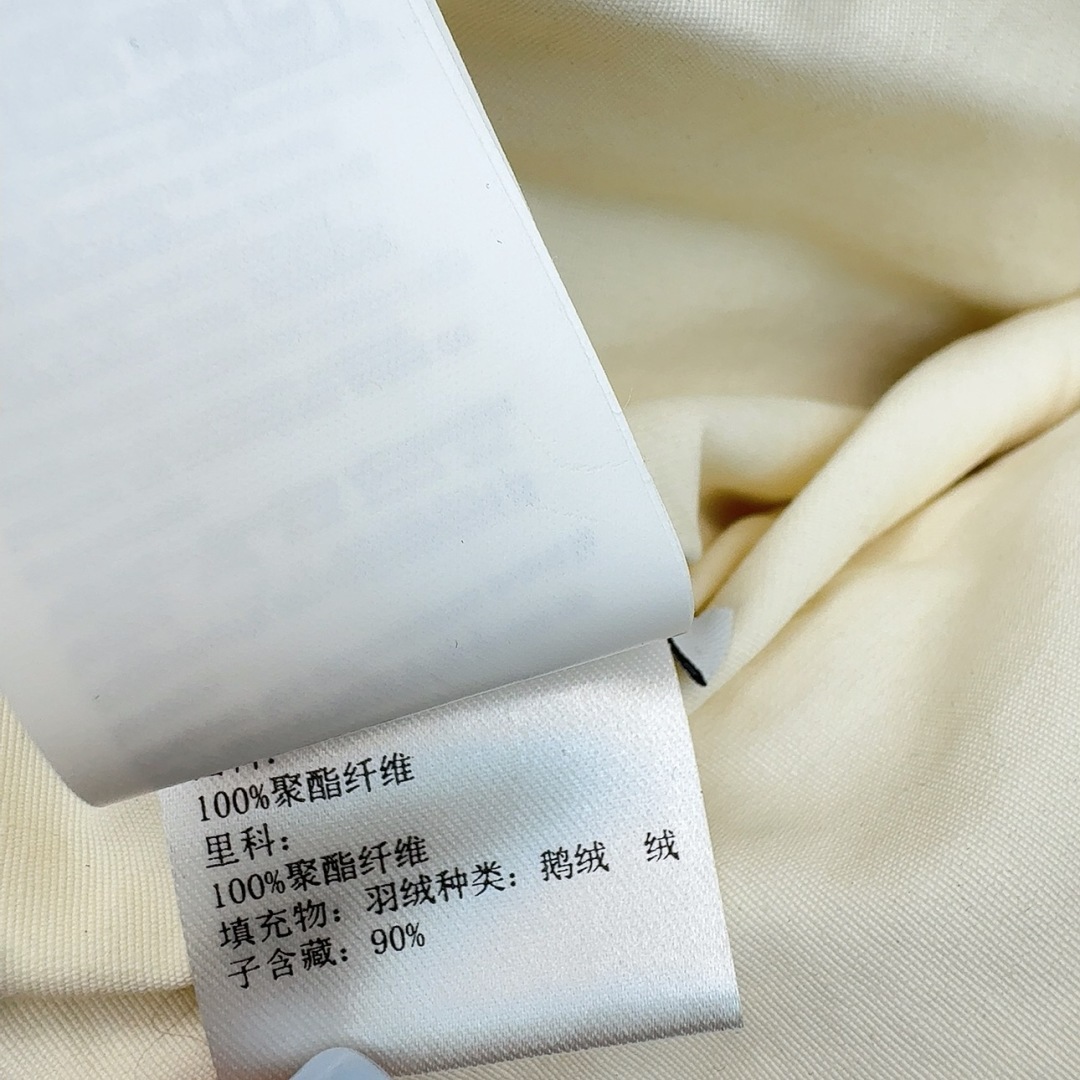 爆款推荐 原单品质 loe 25Ss———秋冬新款拼羊羔毛领面包羽绒服外套💛 超可爱宽松气球廓形 版型绝