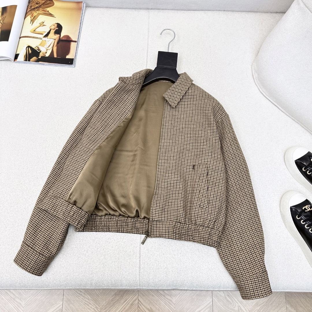 Slp🆕 25Ss————秋冬最新款复古千鸟格夹克外套🤎帅气男友风穿搭～～ 经典棒球服小短款夹克版型 百