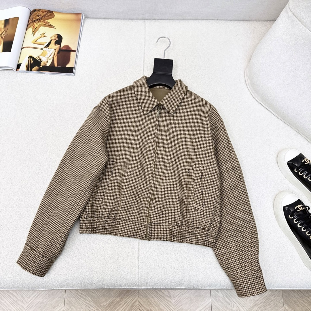 Slp🆕 25Ss————秋冬最新款复古千鸟格夹克外套🤎帅气男友风穿搭～～ 经典棒球服小短款夹克版型 百