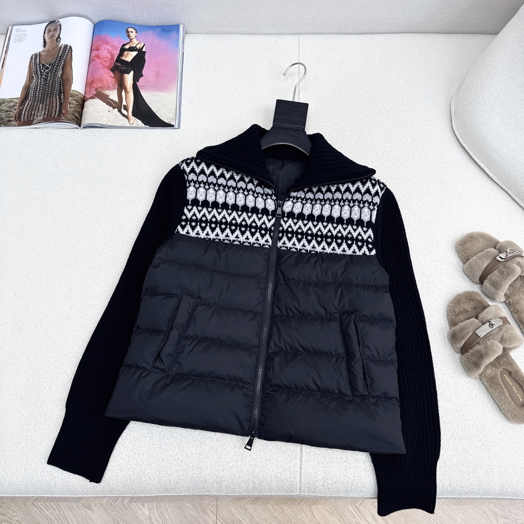 独家款～～lp🆕 25Ss———秋冬最新款羊毛拼接羽绒服🖤 国标进口90白鸭绒填充 轻盈舒适自带发热保暖