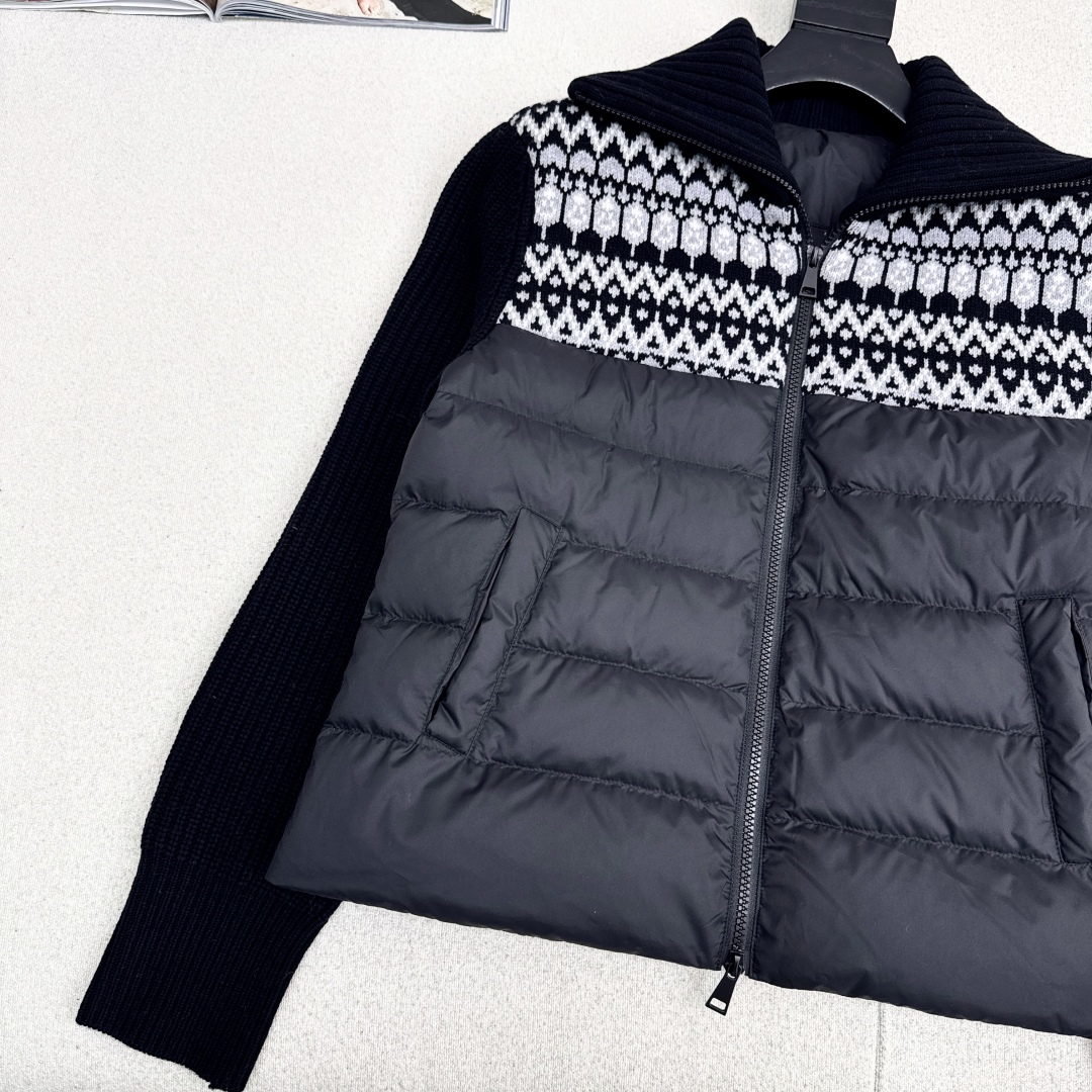 独家款～～lp🆕 25Ss———秋冬最新款羊毛拼接羽绒服🖤 国标进口90白鸭绒填充 轻盈舒适自带发热保暖