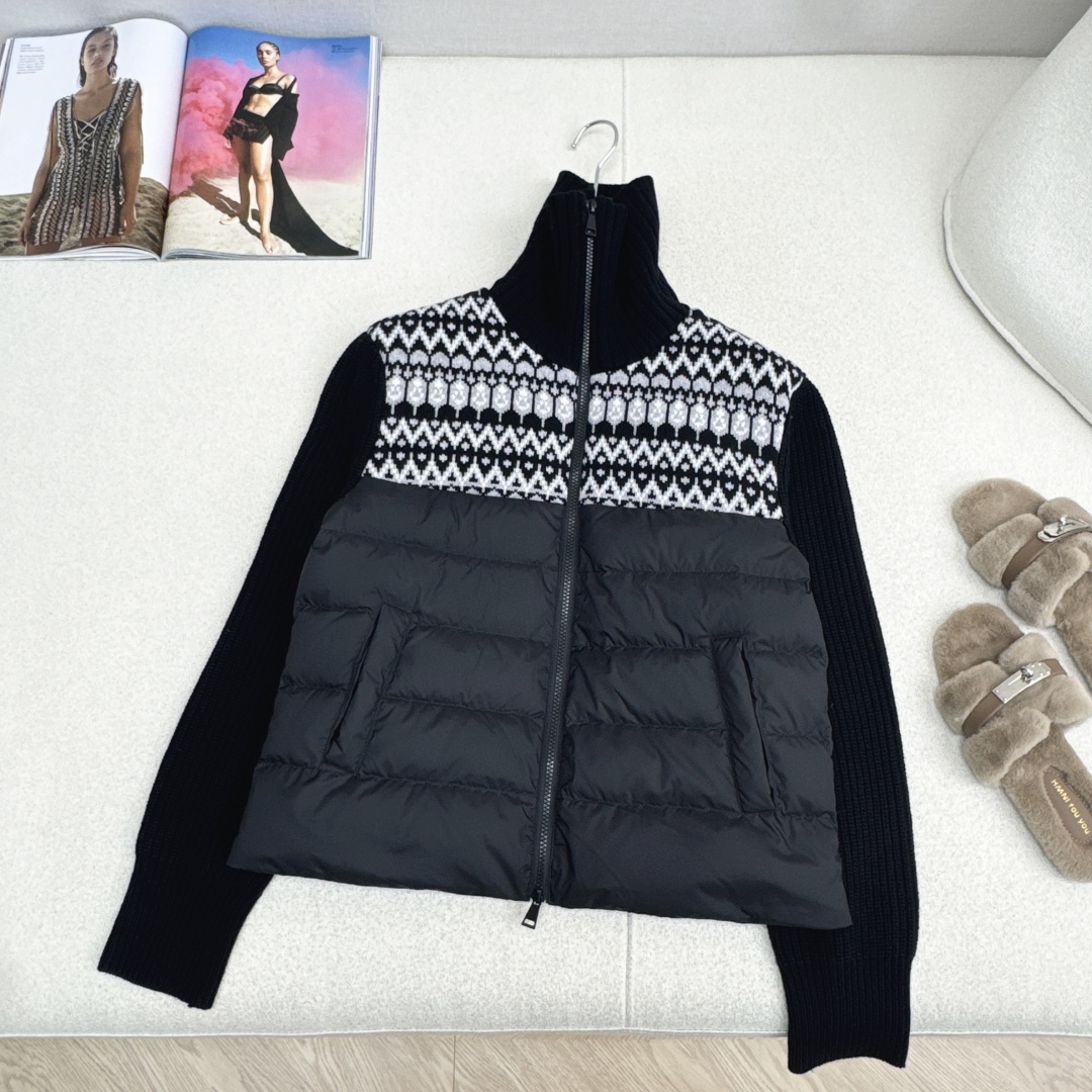独家款～～lp🆕 25Ss———秋冬最新款羊毛拼接羽绒服🖤 国标进口90白鸭绒填充 轻盈舒适自带发热保暖