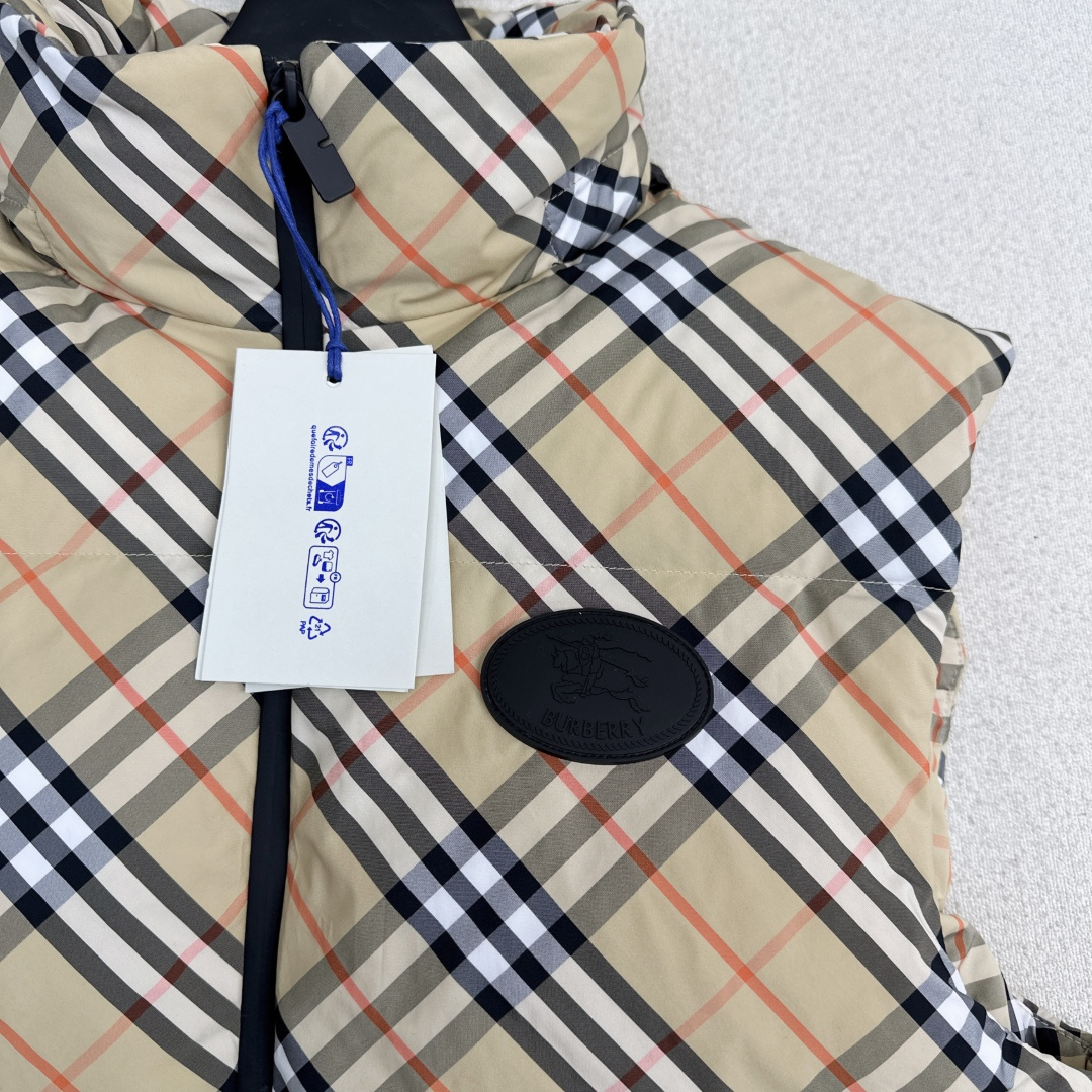 Bur 25Ss———秋冬最新款Vintage格纹立领绒服马甲 格子控必入高级时髦单品 立体剪裁立领拉链
