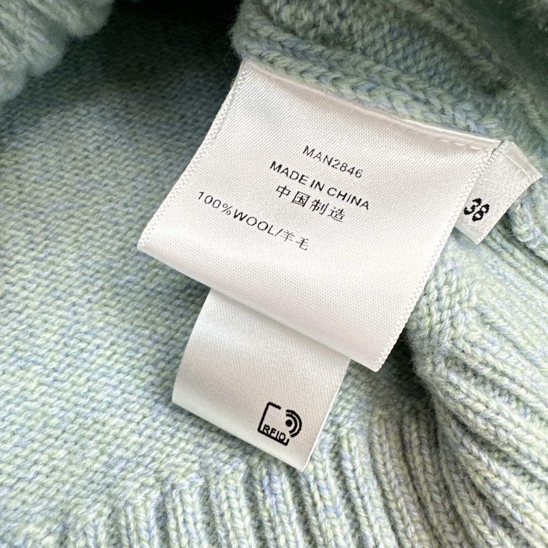 独家款～ lp🆕 25Ss————秋冬最新款老钱风穿搭气质圆领羊毛短袖上衣💜高知感穿搭Look～品质控必