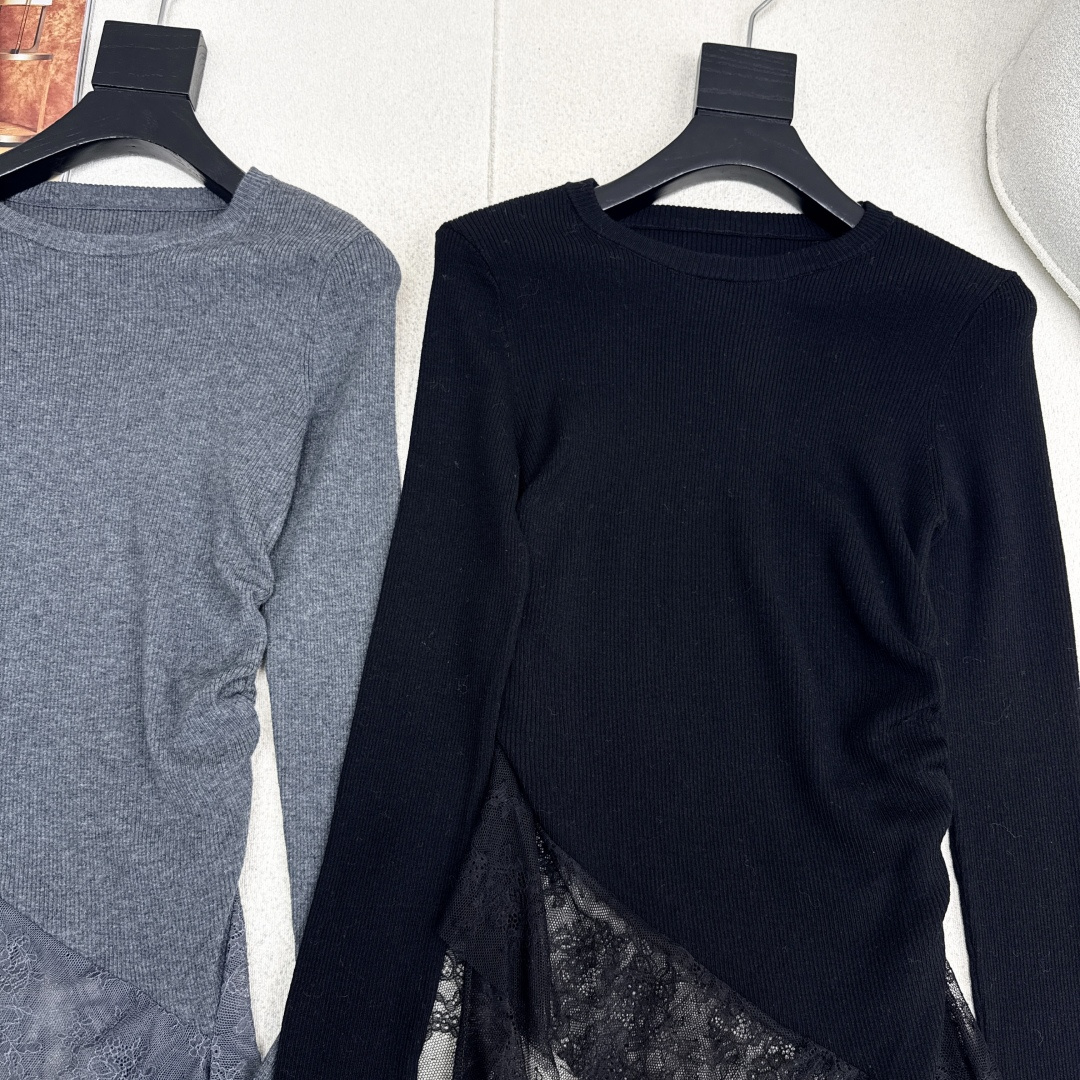 Miu 25Ss————秋冬最新款拼接蕾丝做法长袖针织衫🩶高级感单品 进口机工艺 舒适不易变形 单穿打底