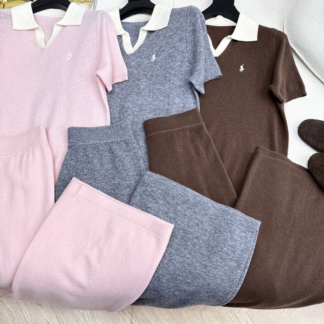 Wool Knit Set: Short Sleeve Top and Straight Leg Pants - Elegant Loungewear 5 cmp i1758730132048 9489 0 3