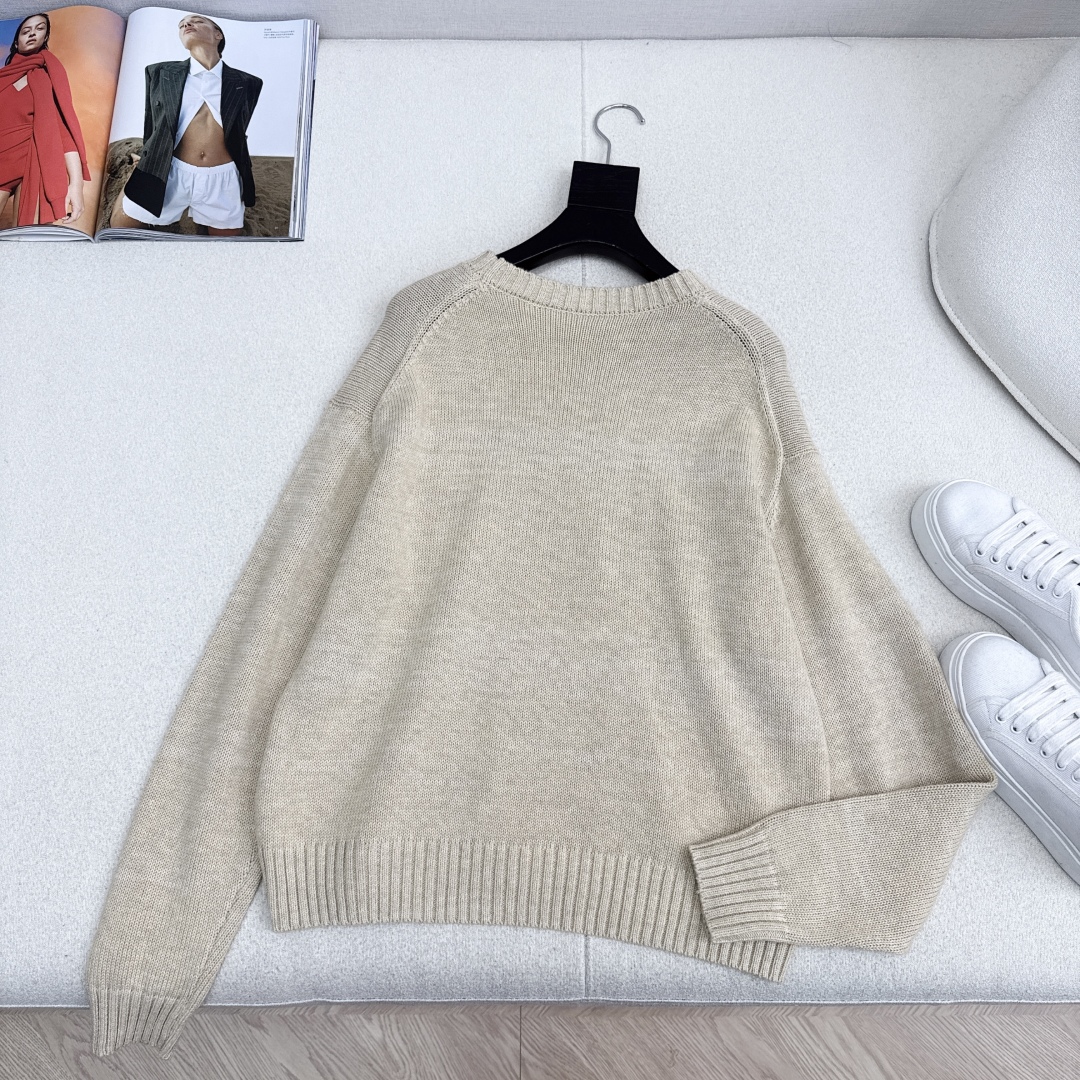 RL Women's Crew Neck Sweater with Teddy Bear Design - Casual Long Sleeve 8 cmp i1758823556771 359 0 7