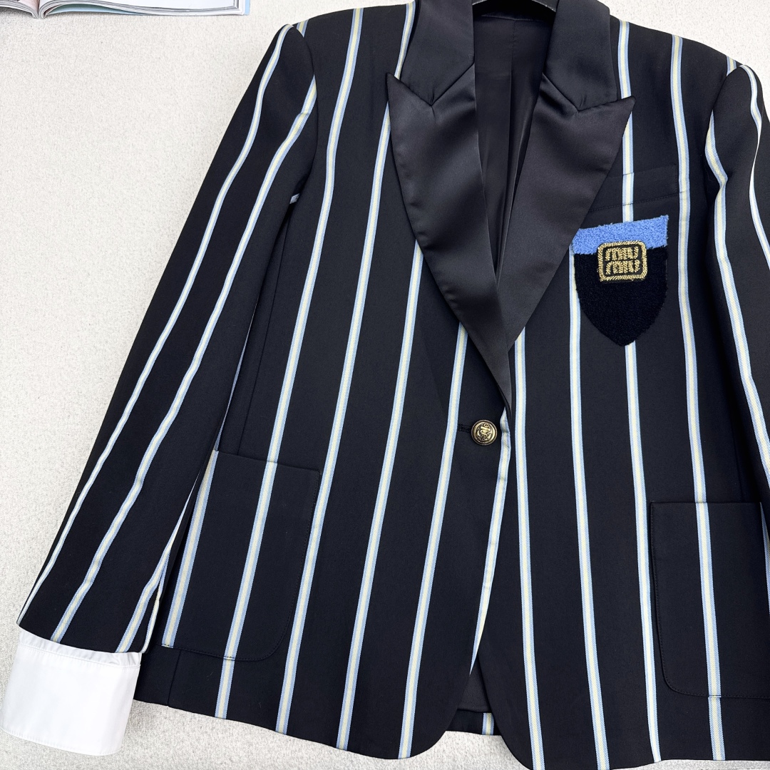 Miu Miu Striped Wool Blazer, Single-Button Closure, and Logo Patch 4 cmp i1758824418915 7023 0 3