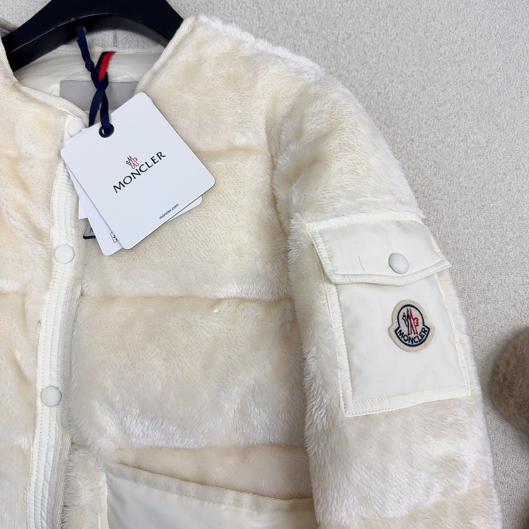Moncler Women's Lambswool Down Jacket, Round Neck, Winter Outerwear 3 cmp i1758824993980 7898 0 2
