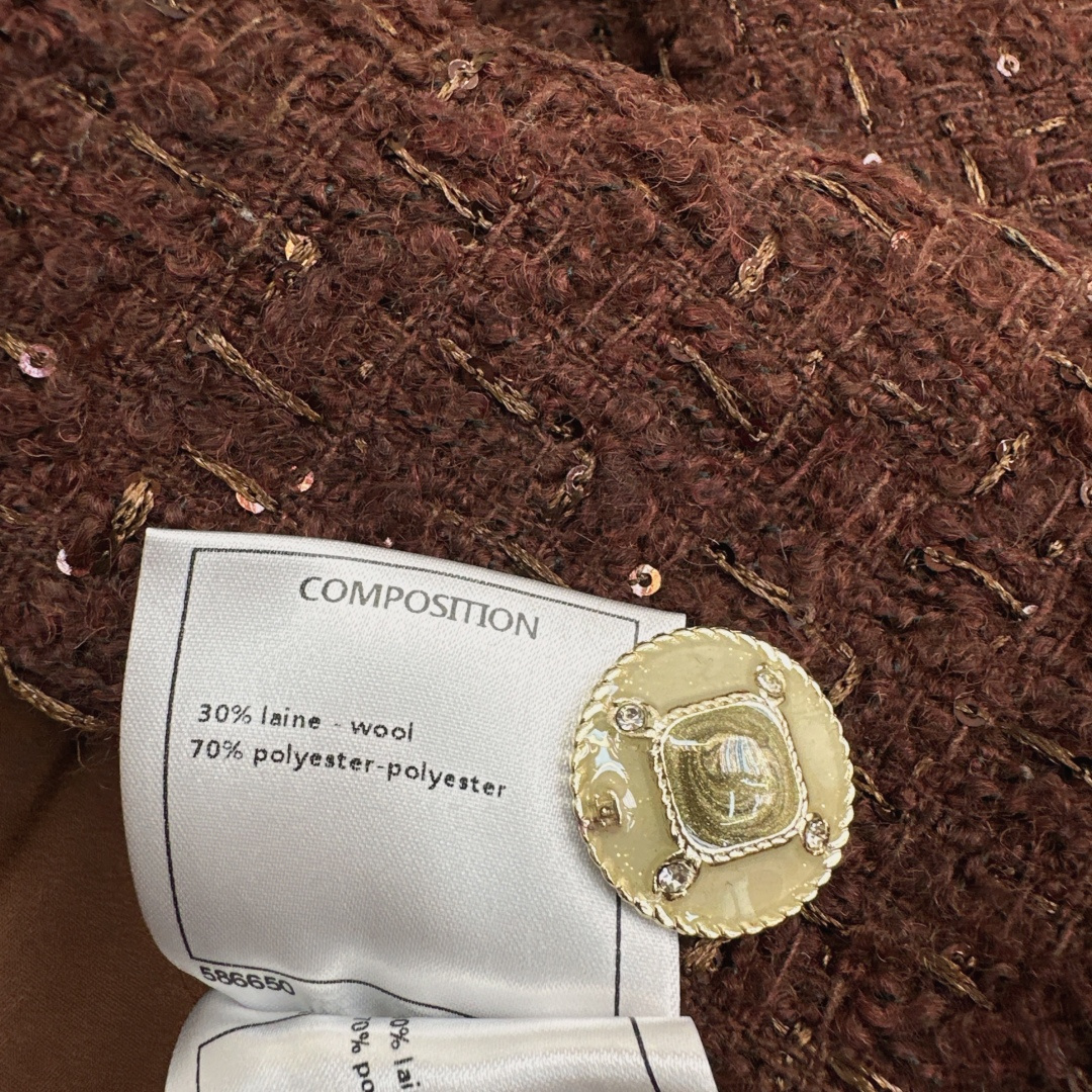 C家 25Ss———秋冬最新款小香风编织粗纺花呢外套🤎 绝美高级编织面料实物超美 立体肌理感精致感满满 