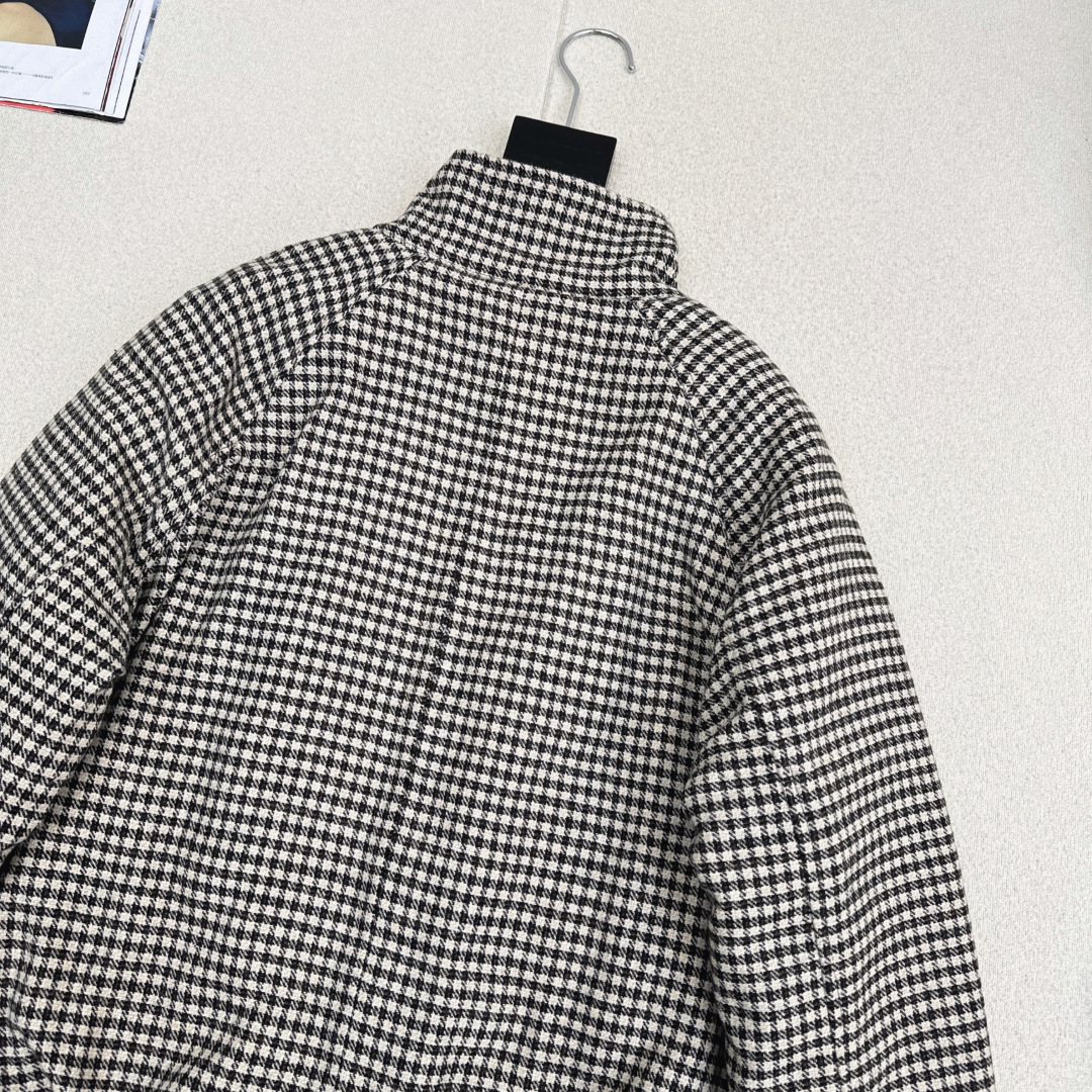 特价🉐️❗️现货齐码❗️不退不换高奢老钱风穿搭 Bc 25Ss———秋冬最新款复古格纹棉服外套🤎内里菱格