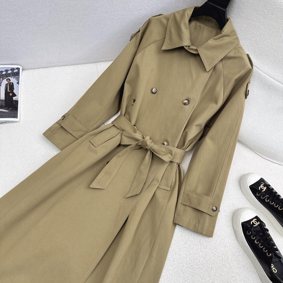 爆单款推荐 CD 26Ss———早春最新款帅气时髦长款风衣🤎巴黎博主街拍感 氛围感神器 复古立体的H廓形