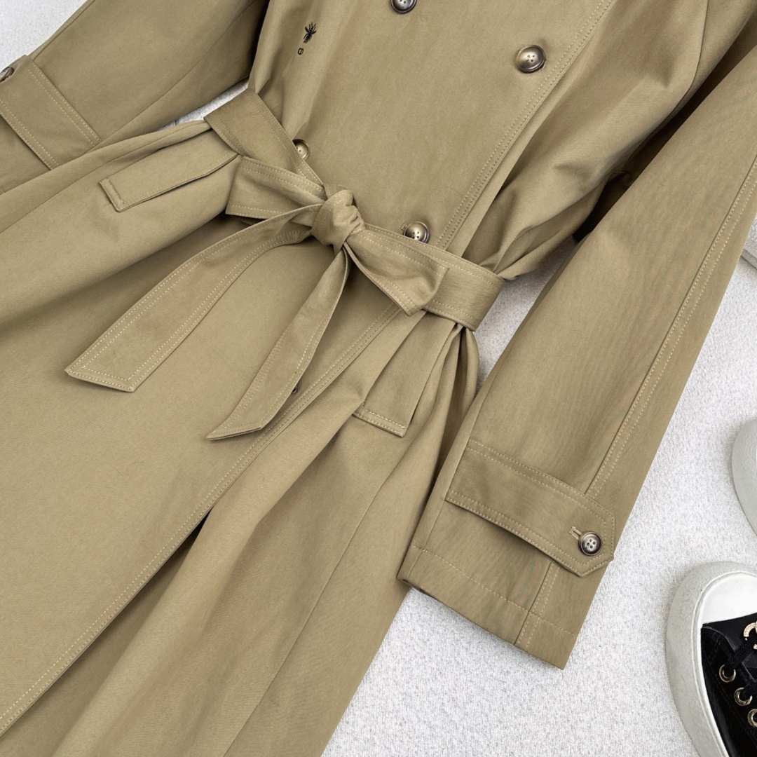 爆单款推荐 CD 26Ss———早春最新款帅气时髦长款风衣🤎巴黎博主街拍感 氛围感神器 复古立体的H廓形