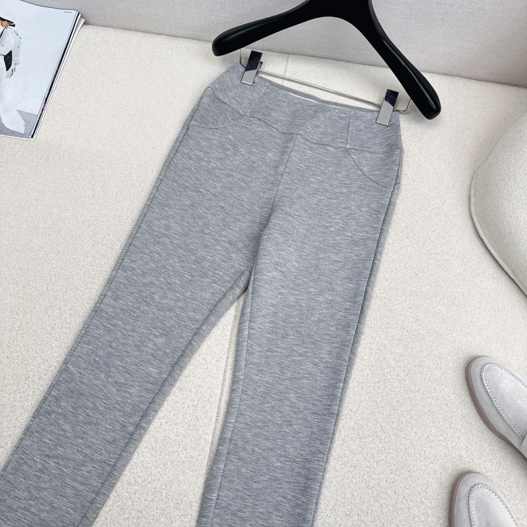 特价🉐️❗️现货齐码❗️不退不换❗️入冬必备 Bc 25Ss————秋冬最新款经典logo字母装饰高腰打