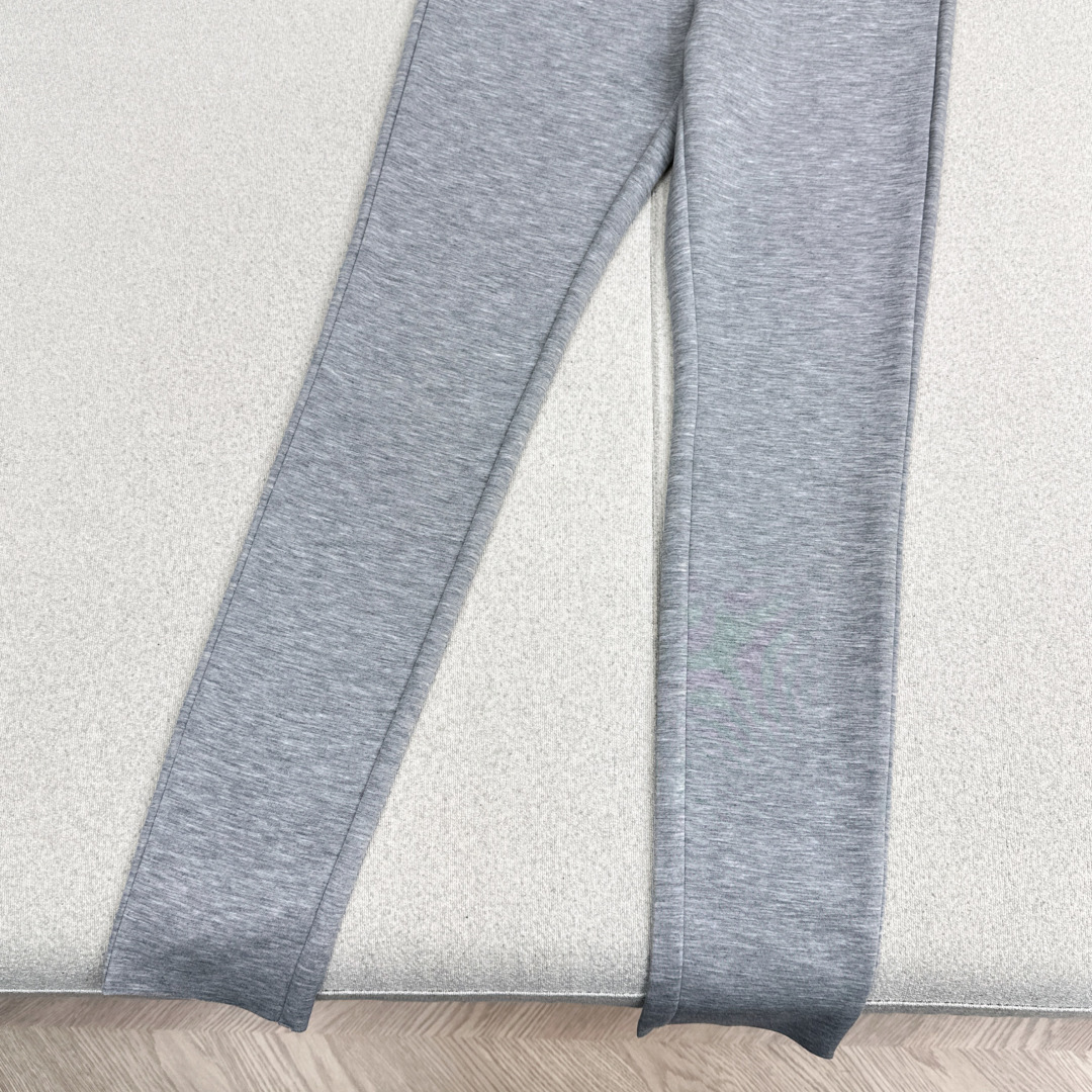 特价🉐️❗️现货齐码❗️不退不换❗️入冬必备 Bc 25Ss————秋冬最新款经典logo字母装饰高腰打