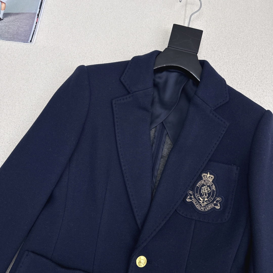 减龄学院风 RL 26Ss————早春最新款重工刺绣徽章西装外套 🩶时髦学院风 可酷可飒 日常百搭单品 