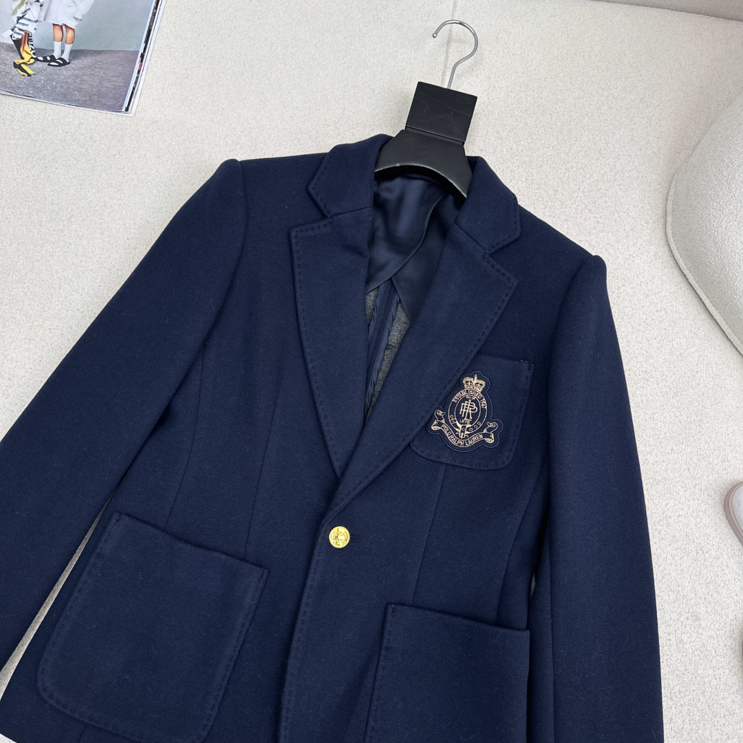 减龄学院风 RL 26Ss————早春最新款重工刺绣徽章西装外套 🩶时髦学院风 可酷可飒 日常百搭单品 