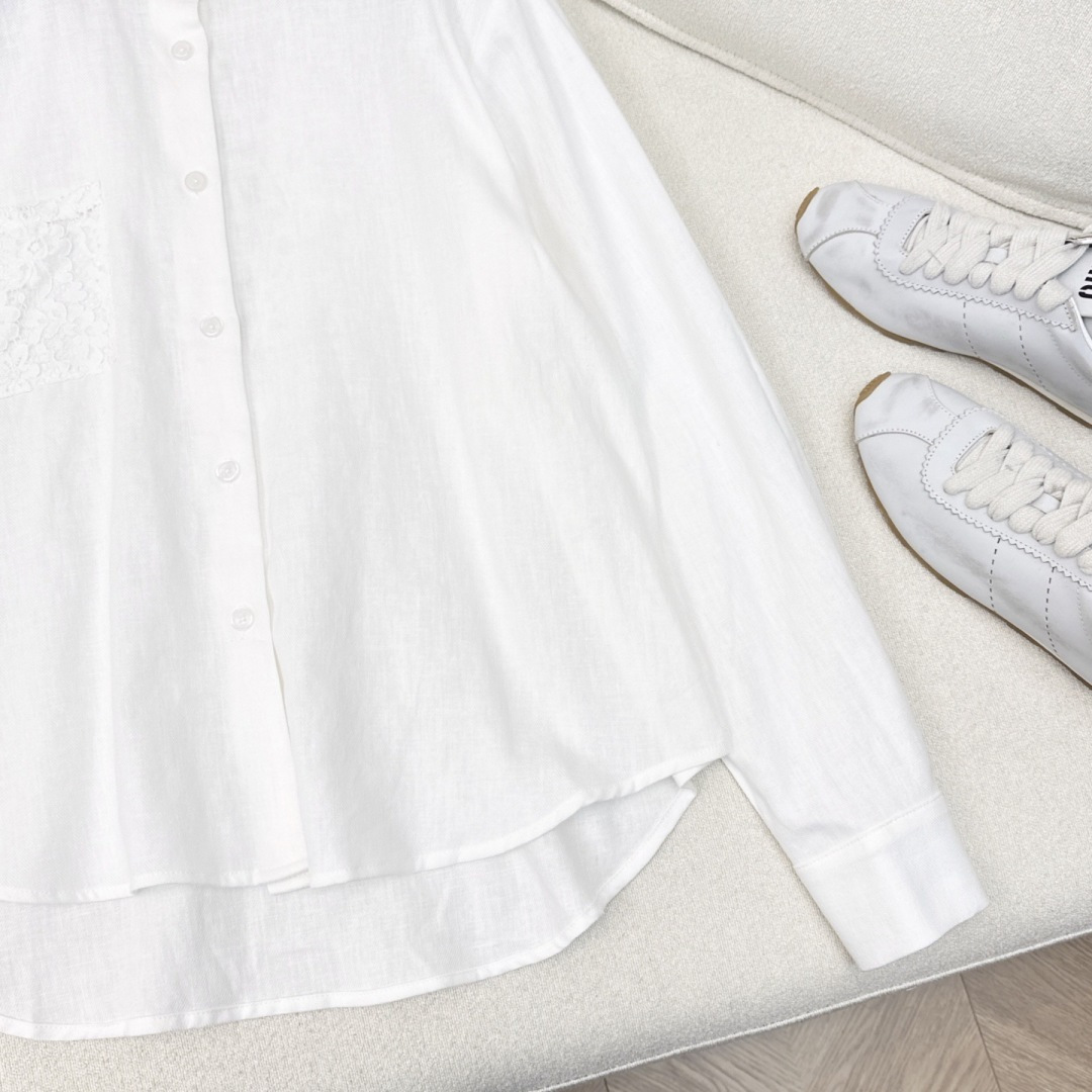 Bc 26Ss————春夏最新款拼接蕾丝装饰亚麻套装🤍拼接蕾丝宽松衬衫 采用百分百亚麻面料 贴身非常舒服