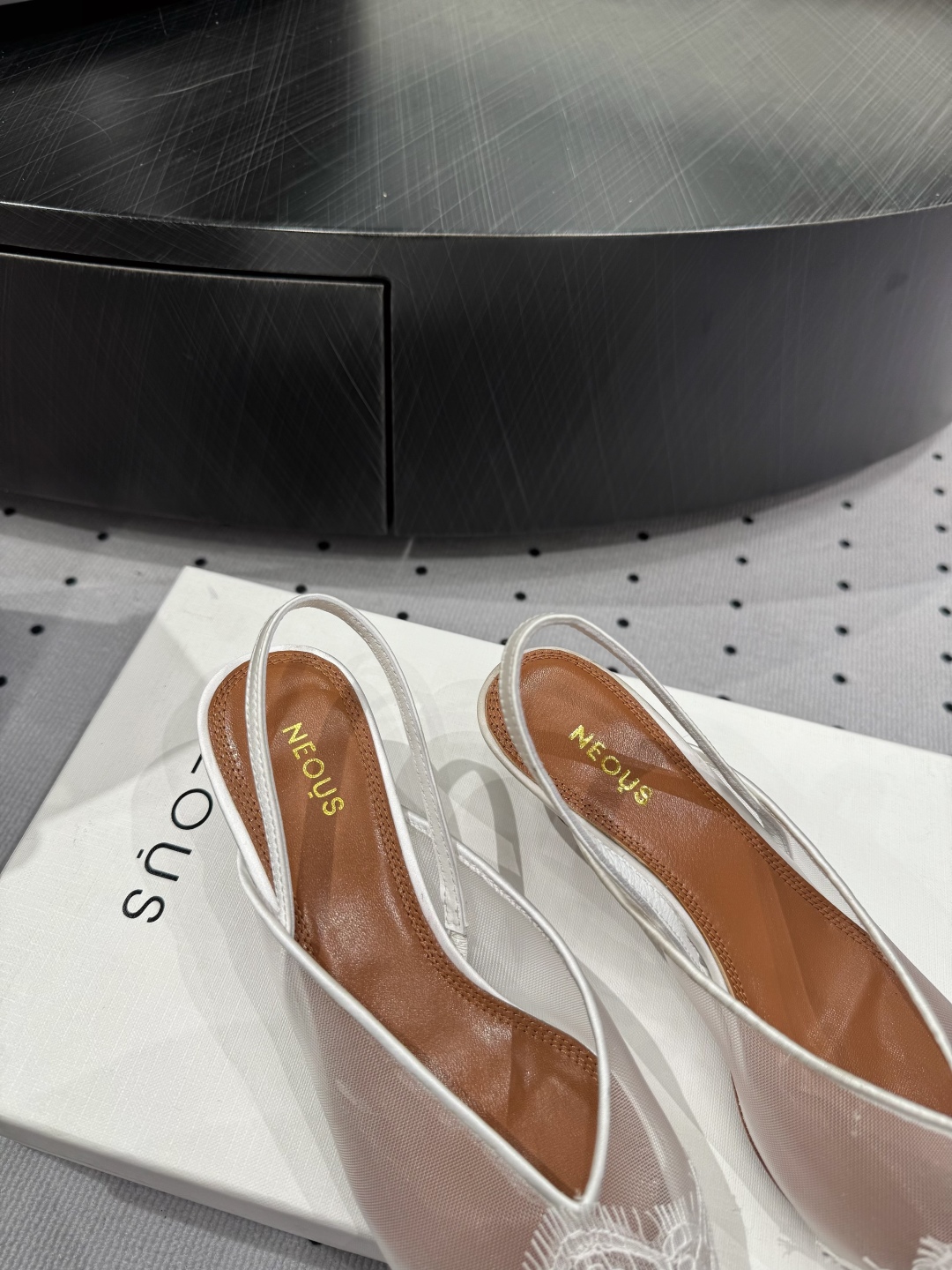 Neous Slingback Pumps in Lace and Leather - Elegant Women's Shoes 8 cmp i1745119794878 1683 0 6
