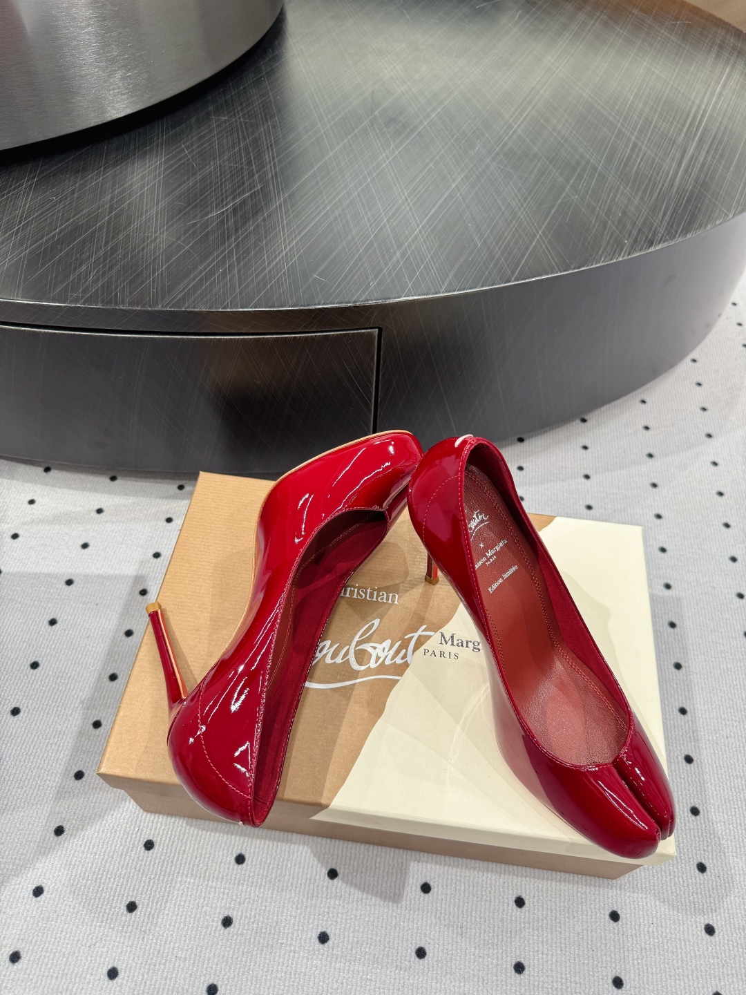 Christian Louboutin x Maison Margiela Red Patent Leather Heels 2 cmp i1745686762063 7122 0 3