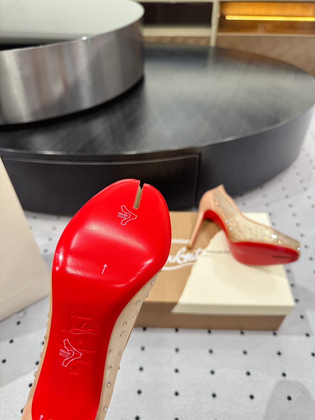 Christian Louboutin x Margiela 25FW Leather Pointed High Heel Pumps 7 cmp i1745687447399 8636 0 4