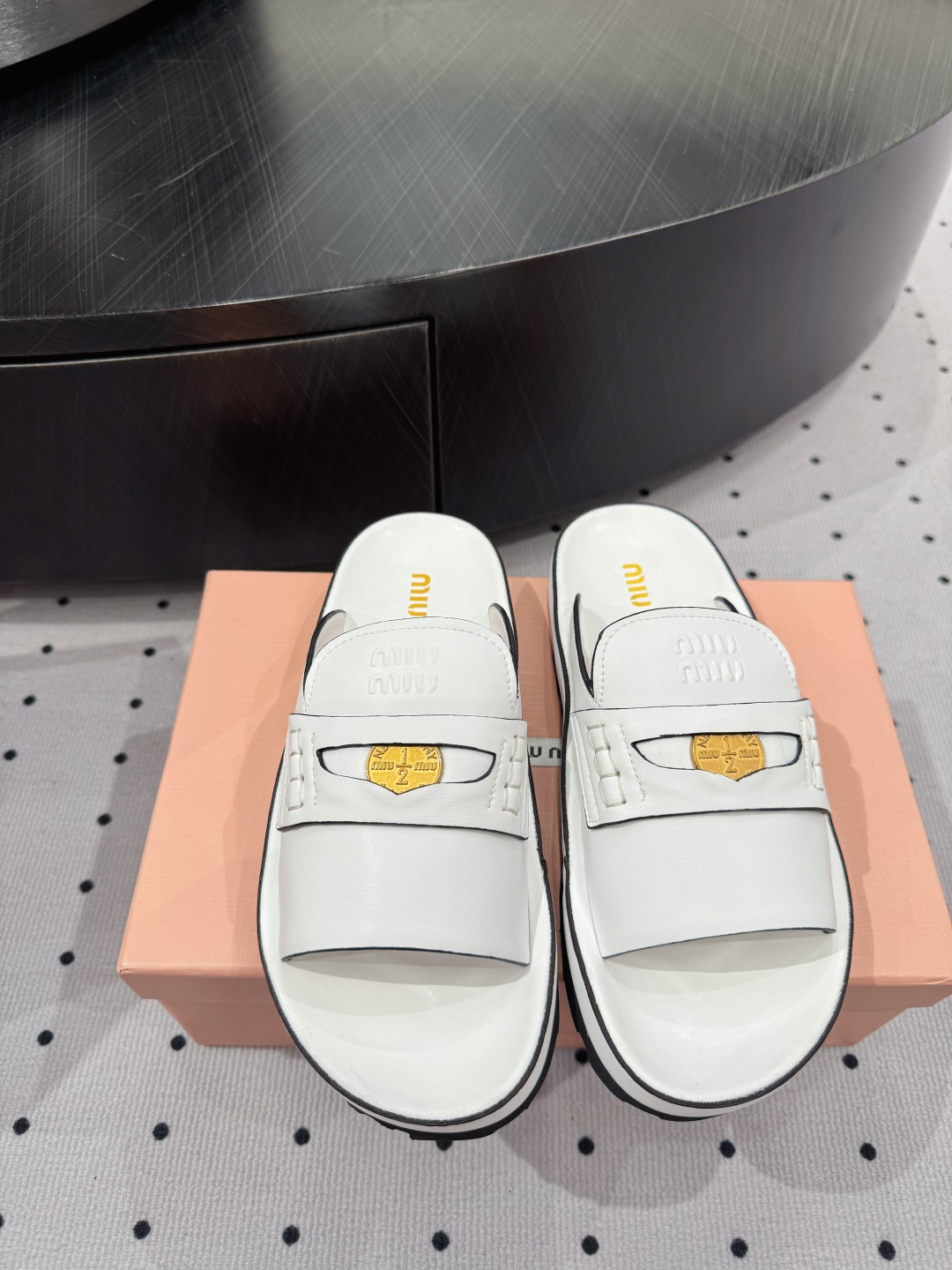 Miu Miu Women's White Leather Slide Sandals with Logo Detail 3 cmp i1745732707410 378 0 0