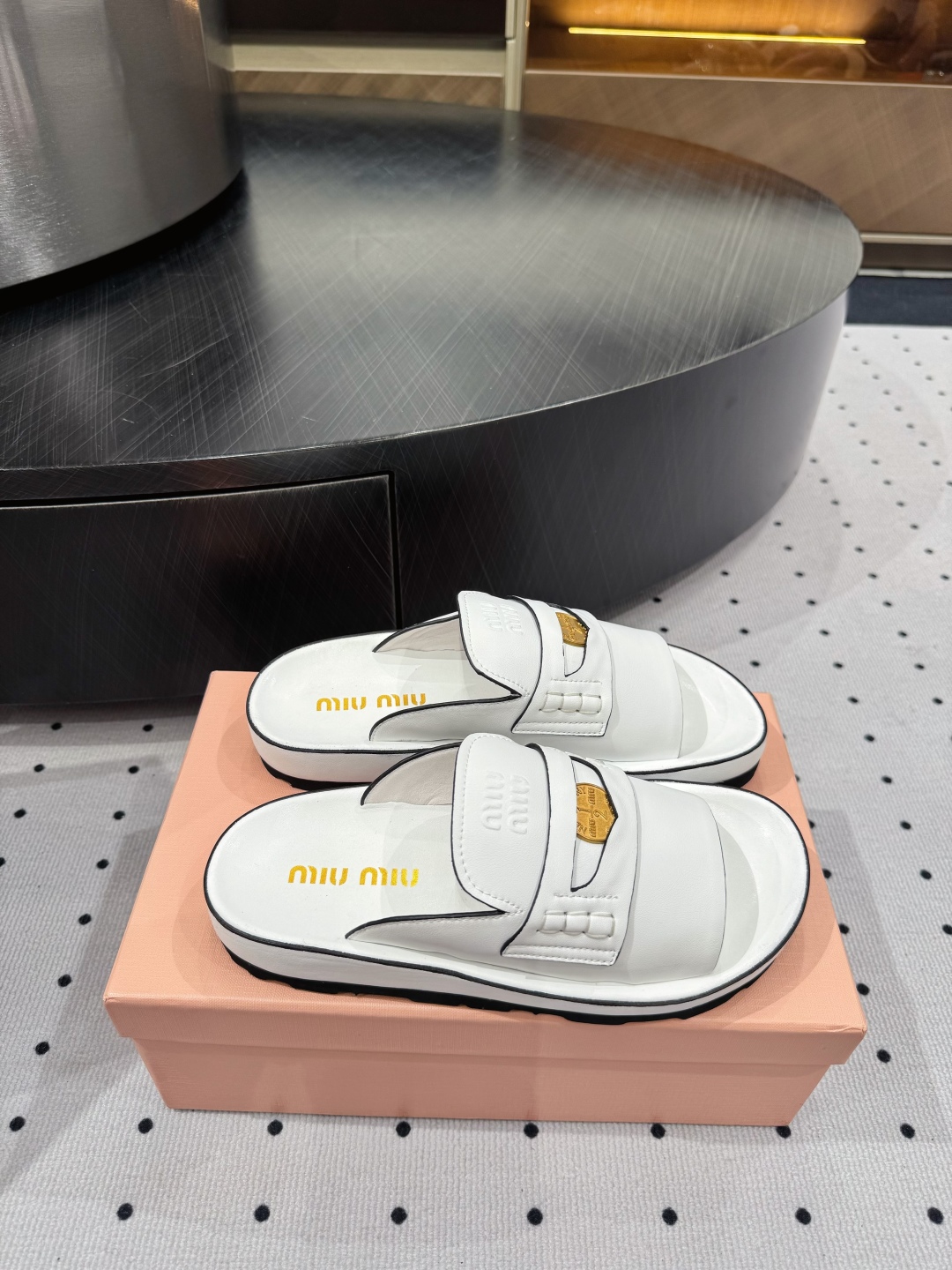 Miu Miu Women's White Leather Slide Sandals with Logo Detail 5 cmp i1745732707415 9869 0 2