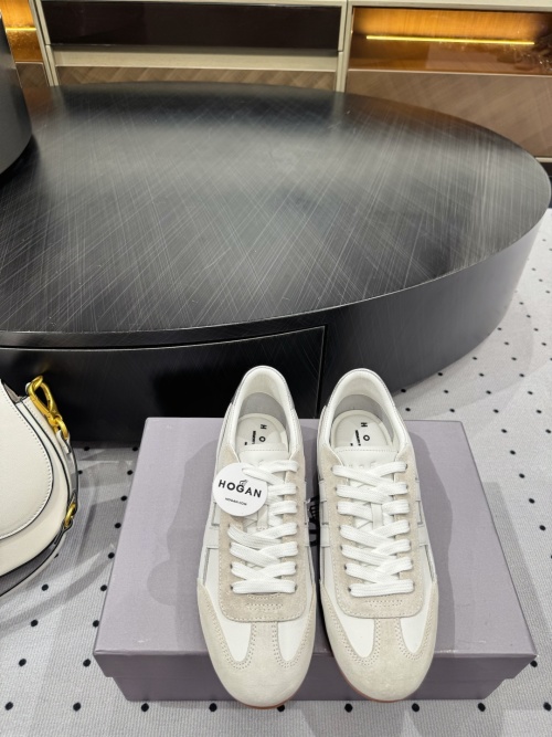 Hogan 25 FW Unisex Suede Sneakers, Leather Lined, Rubber Sole, Size 35-44 1 Hogan 25 FW Unisex Suede Sneakers, Leather Lined, Rubber Sole, Size 35-44