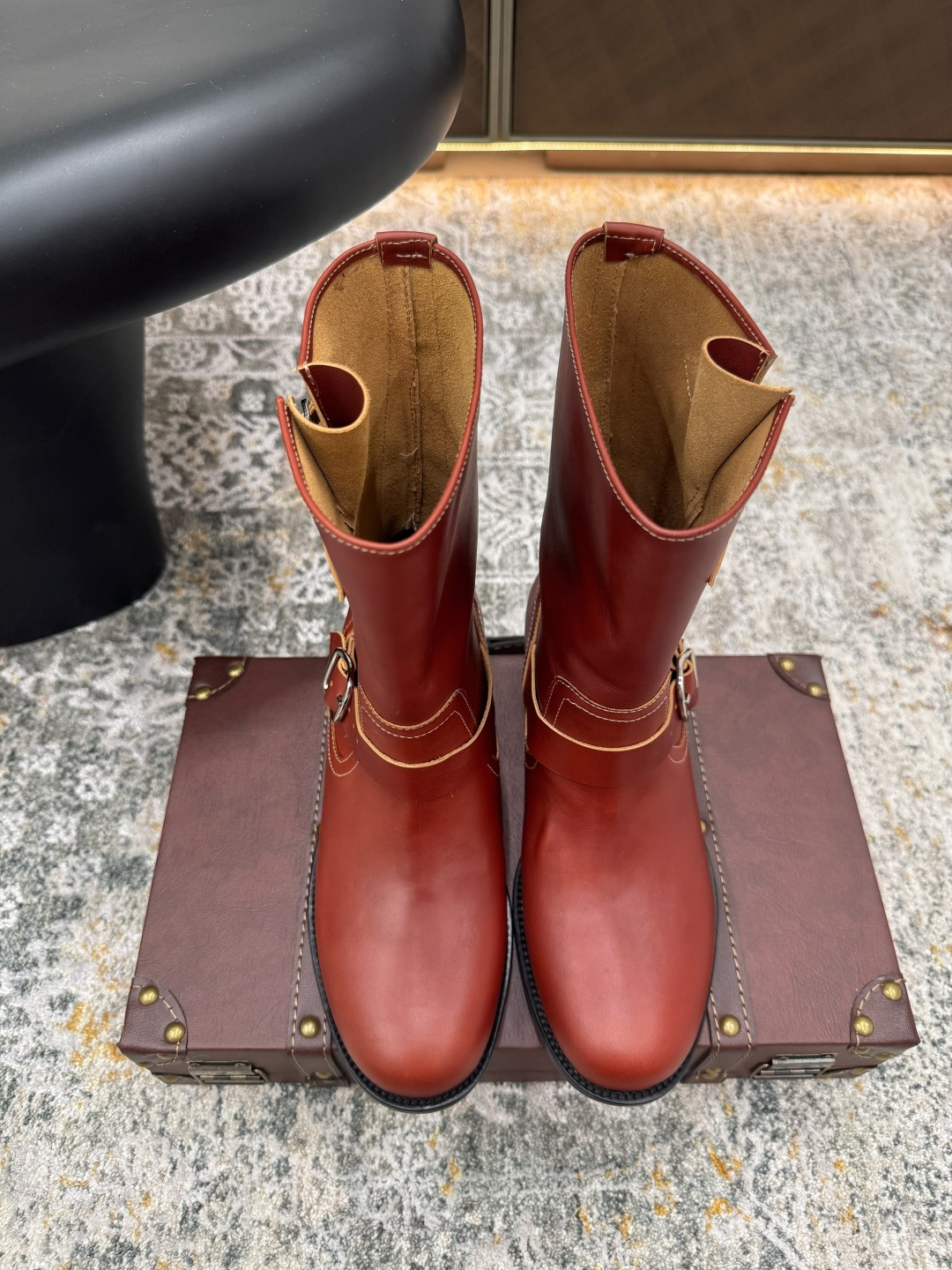 NO:438833,New ★Fabric Cowhide Inner Sheepskin Sole Cowhide Elegant Style Create a different feeling Heel height 2.5 cm Special packaging Simple and elegant style!  Top show bdetails in the market ———————————— ⊿size. ｜35-40 (40 41 custom-made non-return and exchange), boots, boots, cowhide, sheepskin19860909上新 ★面料 牛皮 内里 羊皮 鞋底 牛皮 优雅风格 创造不一样的感觉 跟高2.5 cm 专柜包装 简约气质款式！ 市场顶级 show bdetails ————————————  ⊿size. ｜35-40（40 41 定制不退换）,靴子,boots,cowhide,sheepskin,Women's Shoes