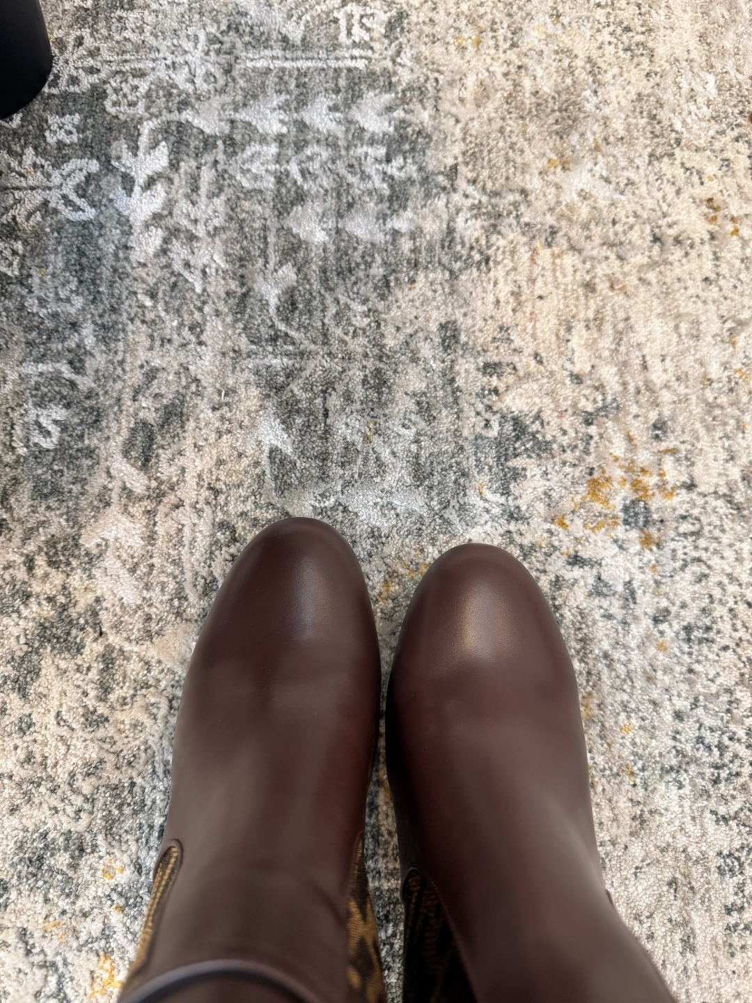 Fendi Brown Leather Heeled Boots with FF Logo and Gold Heel Detail 8 cmp i1758387028548 1604 0 6