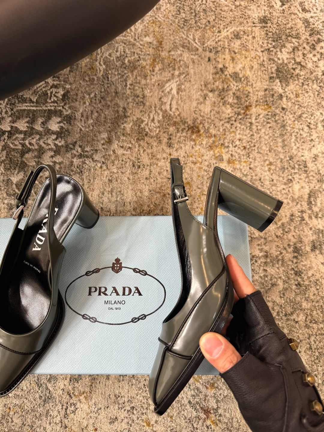 Prada 𝑷𝒓𝒂𝒅𝒂 𝟐𝟔𝒇𝒘 春夏新品ᥫᩣ