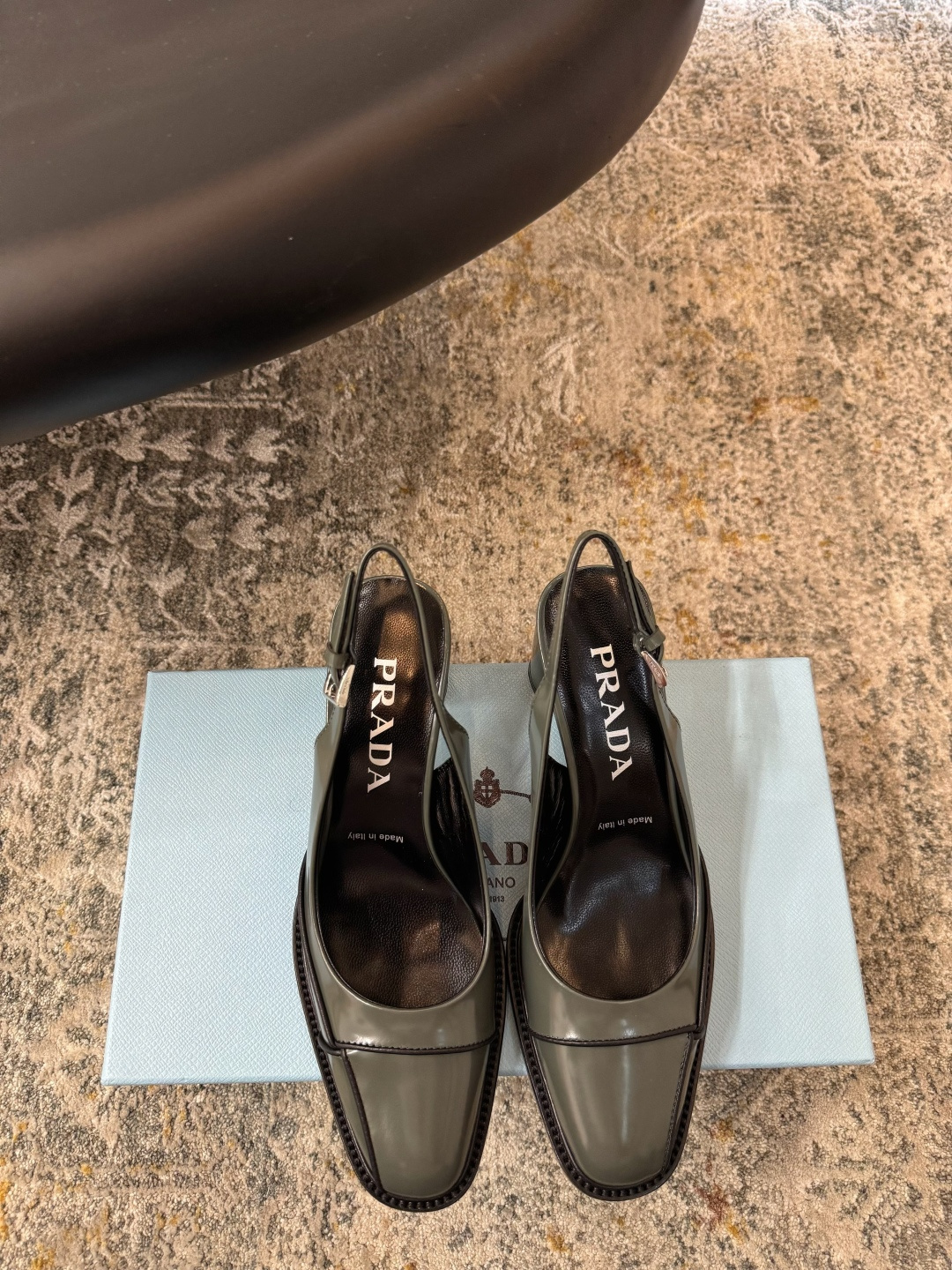 Prada 𝑷𝒓𝒂𝒅𝒂 𝟐𝟔𝒇𝒘 春夏新品ᥫᩣ