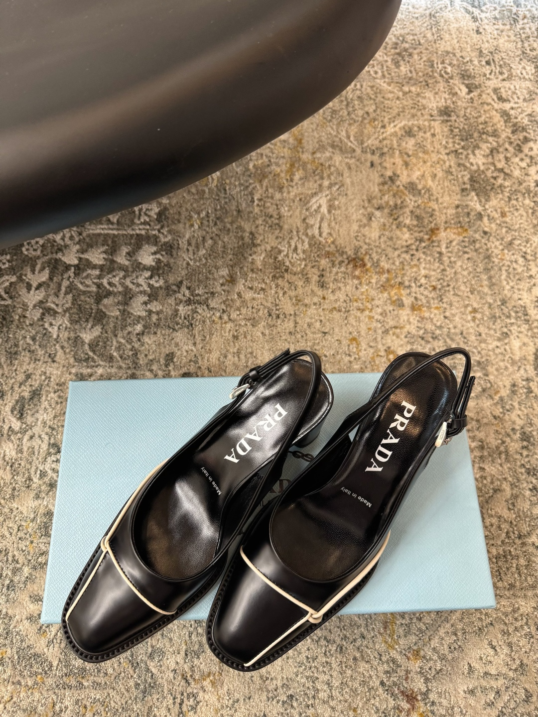 Prada 𝑷𝒓𝒂𝒅𝒂 𝟐𝟔𝒇𝒘 春夏新品ᥫᩣ