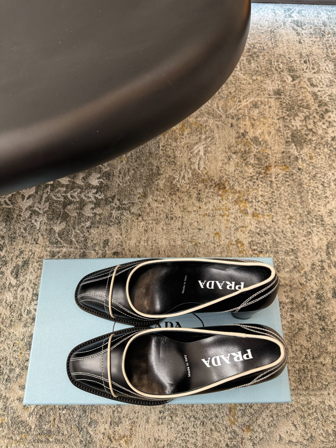 Prada 𝑷𝒓𝒂𝒅𝒂 𝟐𝟔𝒇𝒘 春夏新品ᥫᩣ
