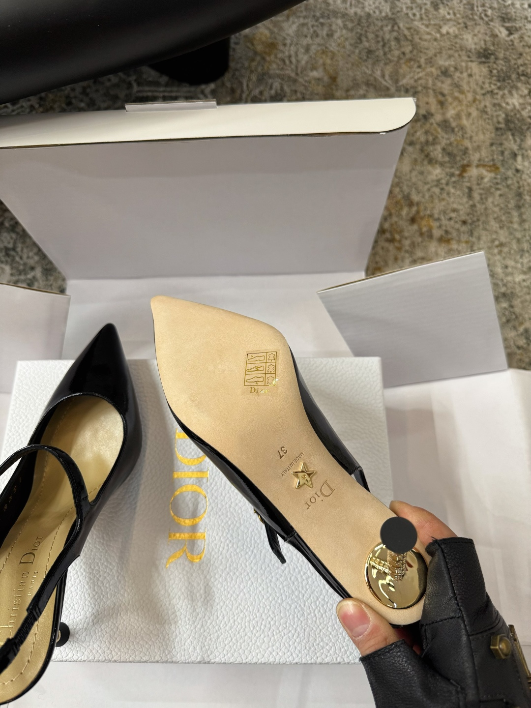 Dior 𝒅𝒊𝒐𝒓 𝟐𝟔𝒇𝒘 春夏新品ᥫᩣ