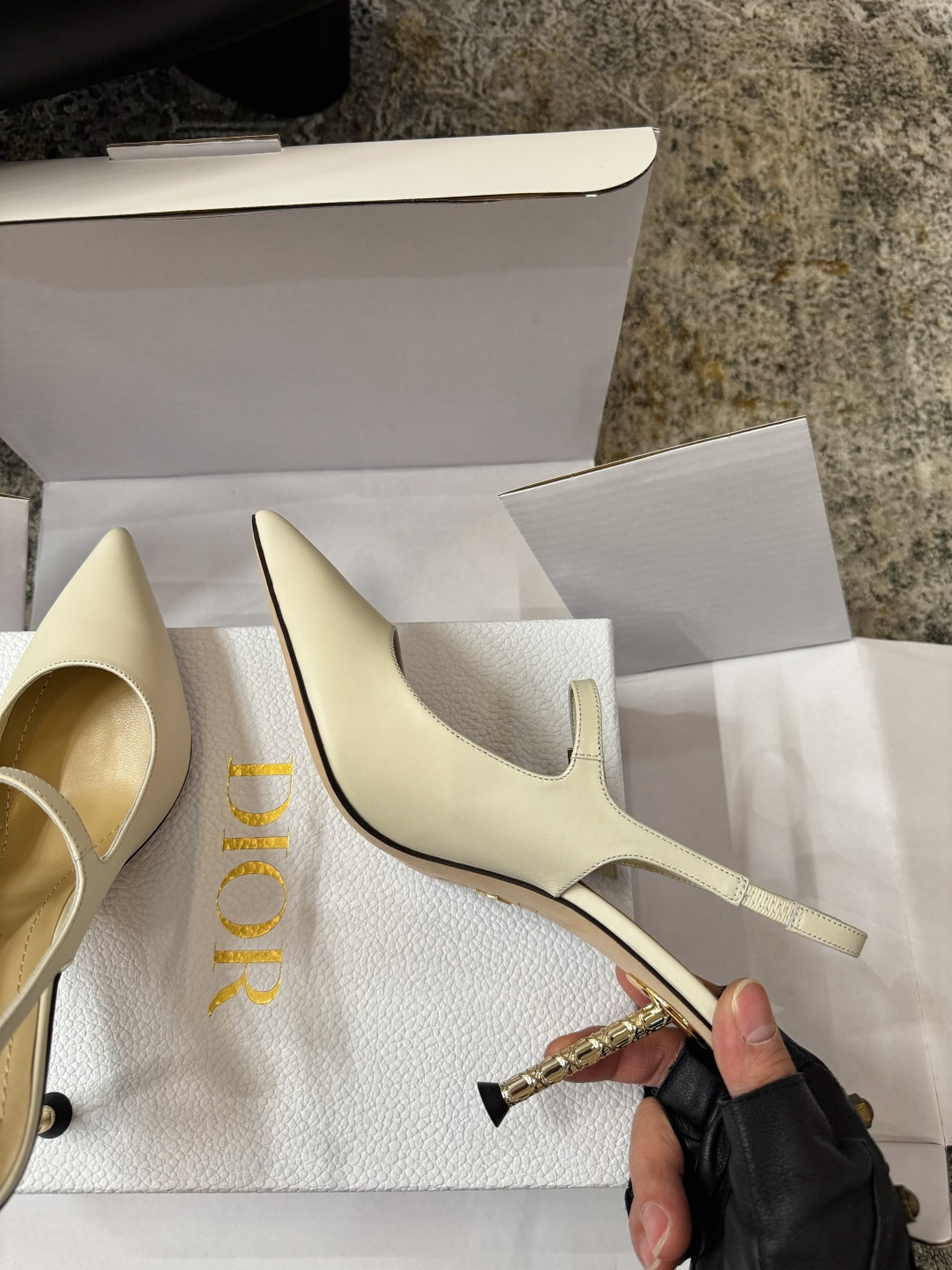 Dior 𝒅𝒊𝒐𝒓 𝟐𝟔𝒇𝒘 春夏新品ᥫᩣ