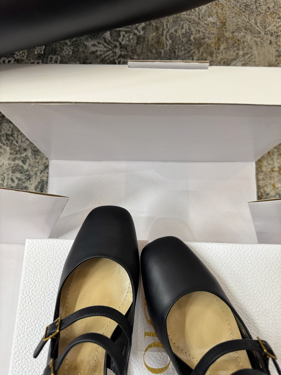 Dior 𝒅𝒊𝒐𝒓 𝟐𝟔𝒇𝒘 春夏新品ᥫᩣ