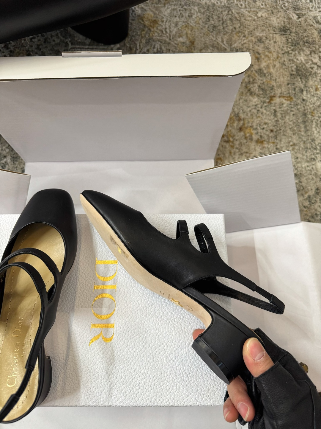 Dior 𝒅𝒊𝒐𝒓 𝟐𝟔𝒇𝒘 春夏新品ᥫᩣ