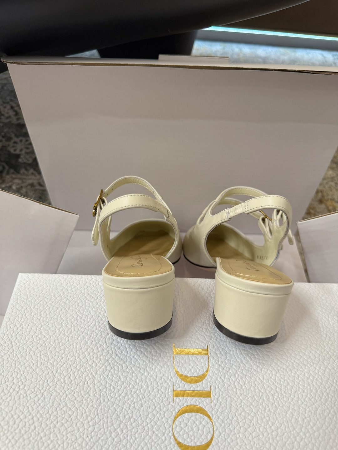 Dior 𝒅𝒊𝒐𝒓 𝟐𝟔𝒇𝒘 春夏新品ᥫᩣ