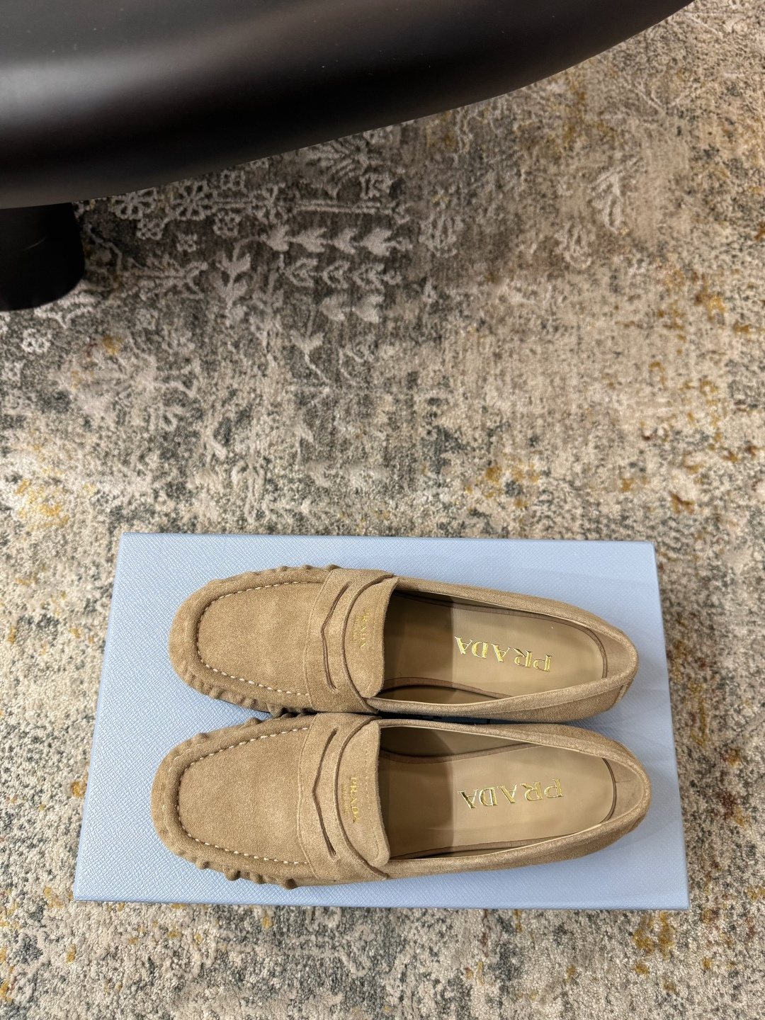 Prada 𝑷𝒓𝒂𝒅𝒂 𝟐𝟔𝒇𝒘 早春新品