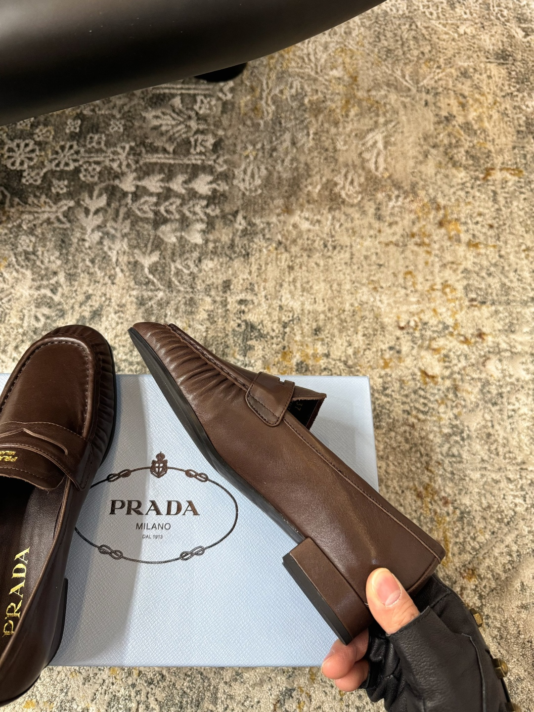 Prada 𝑷𝒓𝒂𝒅𝒂 𝟐𝟔𝒇𝒘 早春新品