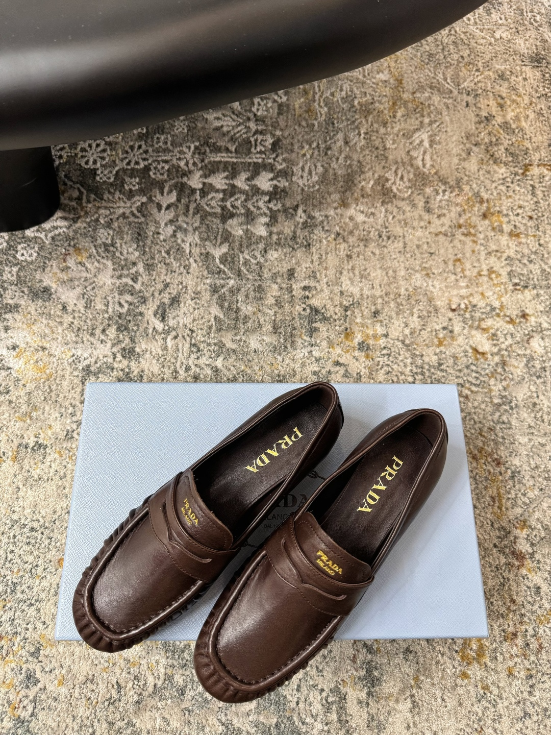 Prada 𝑷𝒓𝒂𝒅𝒂 𝟐𝟔𝒇𝒘 早春新品
